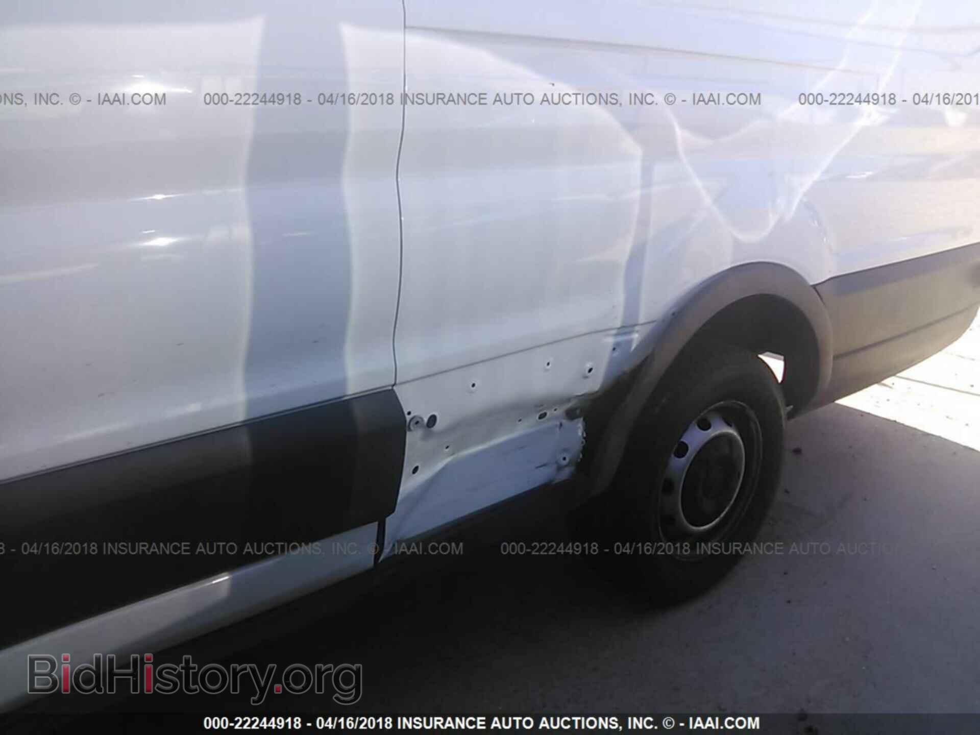2017 Ford Transit - VIN: 1FTYR3XM8HKB07770 - Фото 6