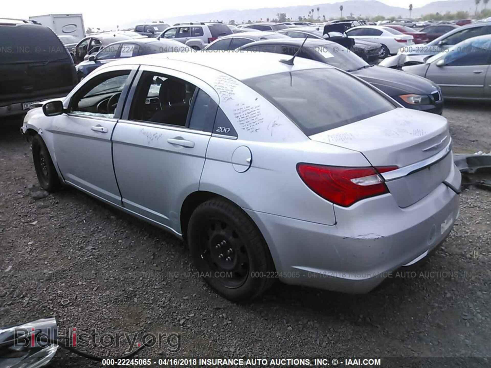 2012 Chrysler 200 - VIN: 1C3CCBAB0CN249023 - Photo 3