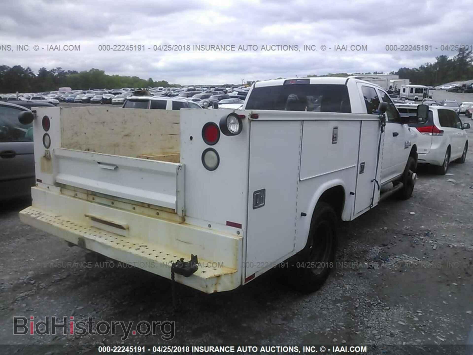 2013 Ram 3500 - VIN: 3C7WRSCL8DG604966 - Photo 4