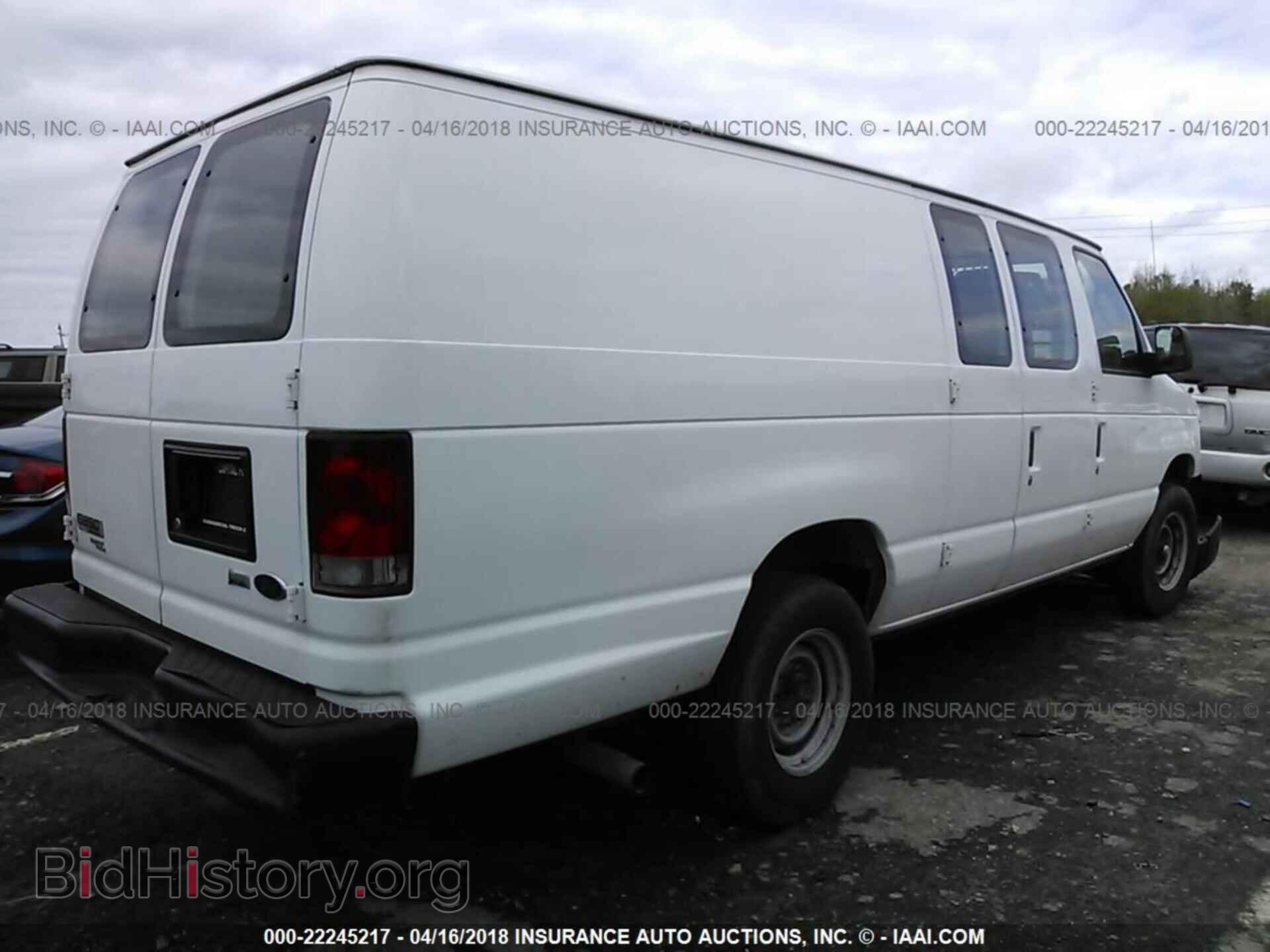 2014 Ford Econoline - VIN: 1FTSS3EL4EDA49726 - Photo 4