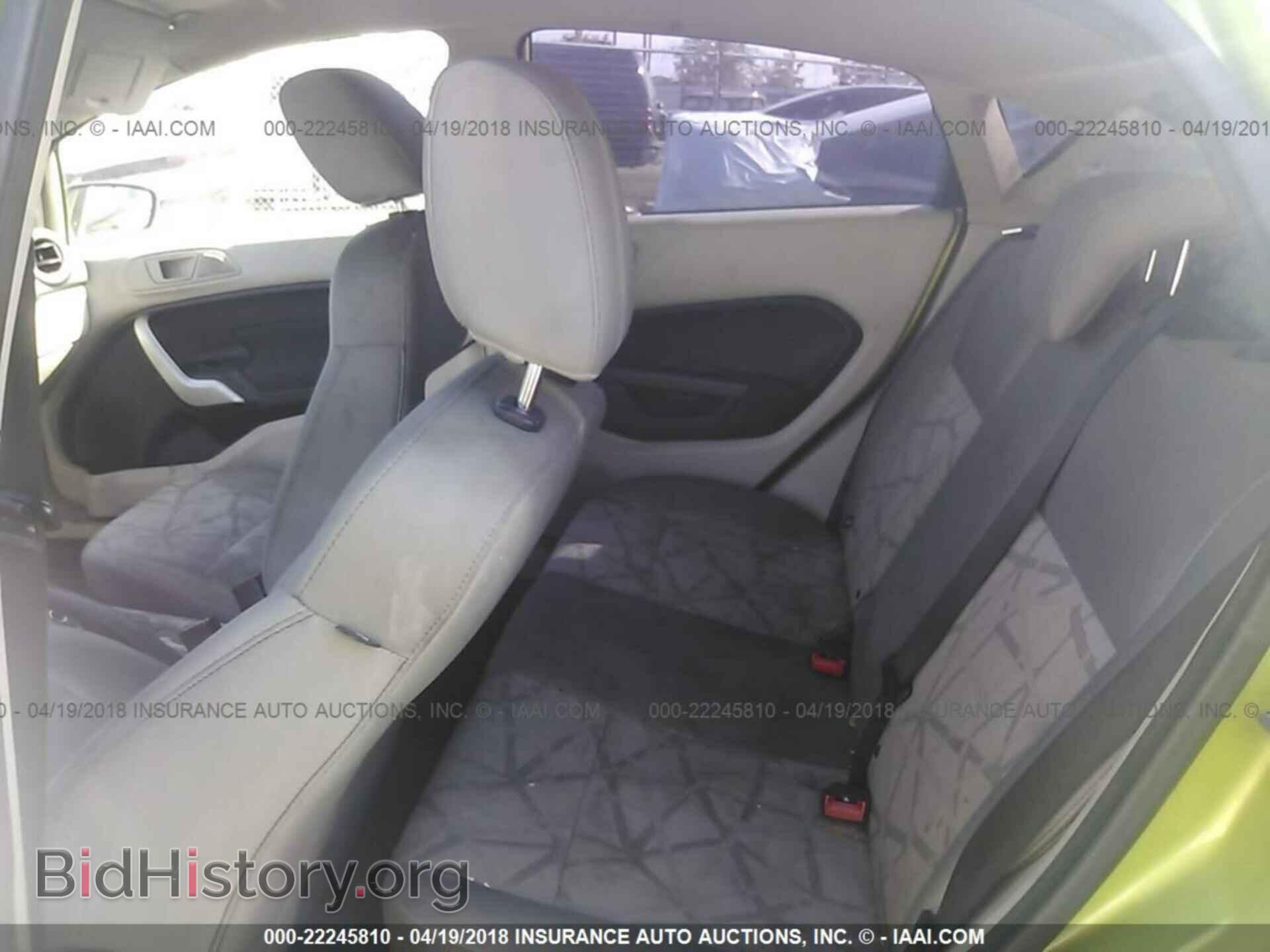 2011 Ford Fiesta - VIN: 3FADP4EJ4BM207387 - Фото 8