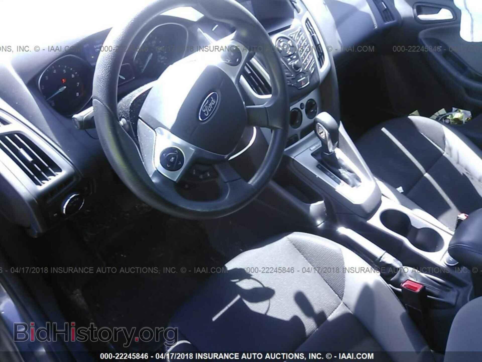 2014 Ford Focus - VIN: 1FADP3K25EL312873 - Photo 5