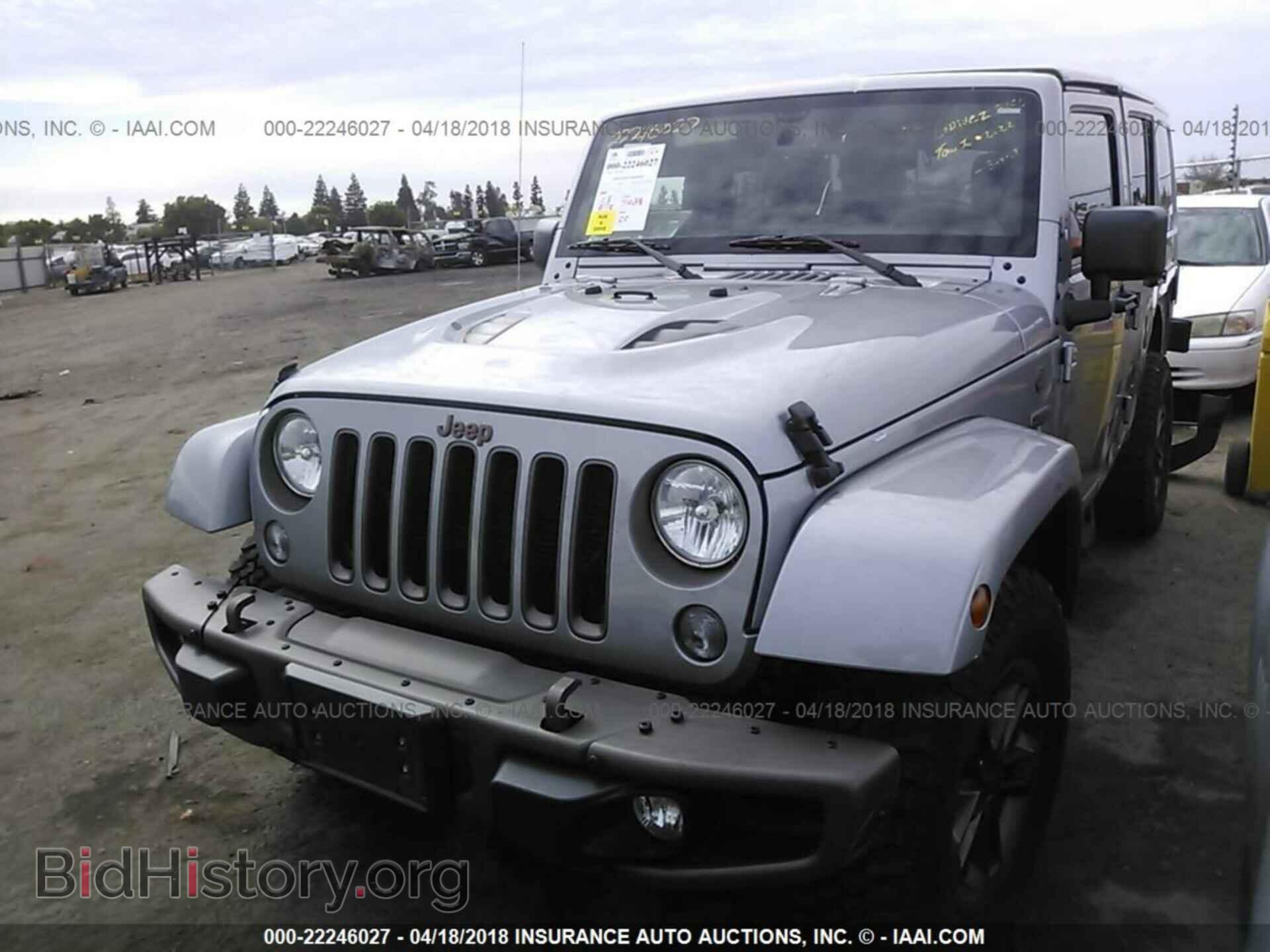 2016 Jeep Wrangler - VIN: 1C4BJWEG4GL244905 - Фото 2