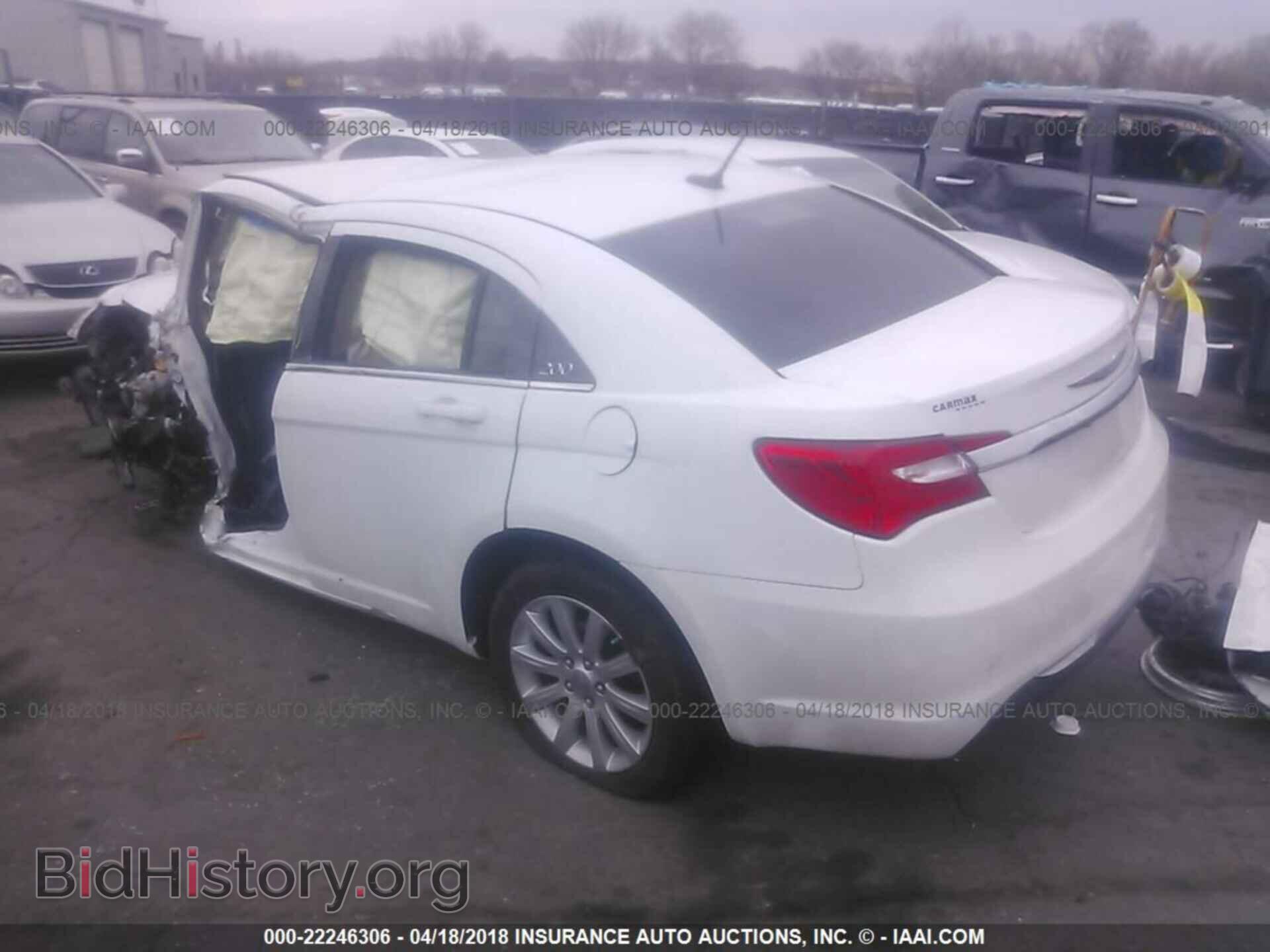 2012 Chrysler 200 - VIN: 1C3CCBBB5CN302992 - Фото 3