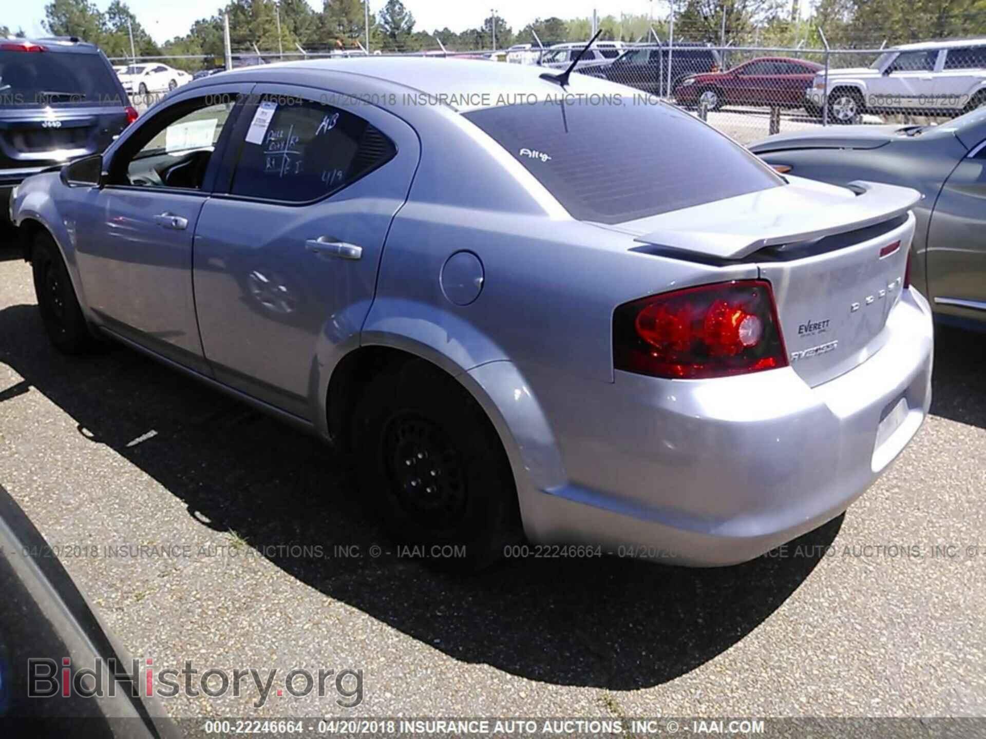 2014 Dodge Avenger - VIN: 1C3CDZAG4EN132744 - Photo 3