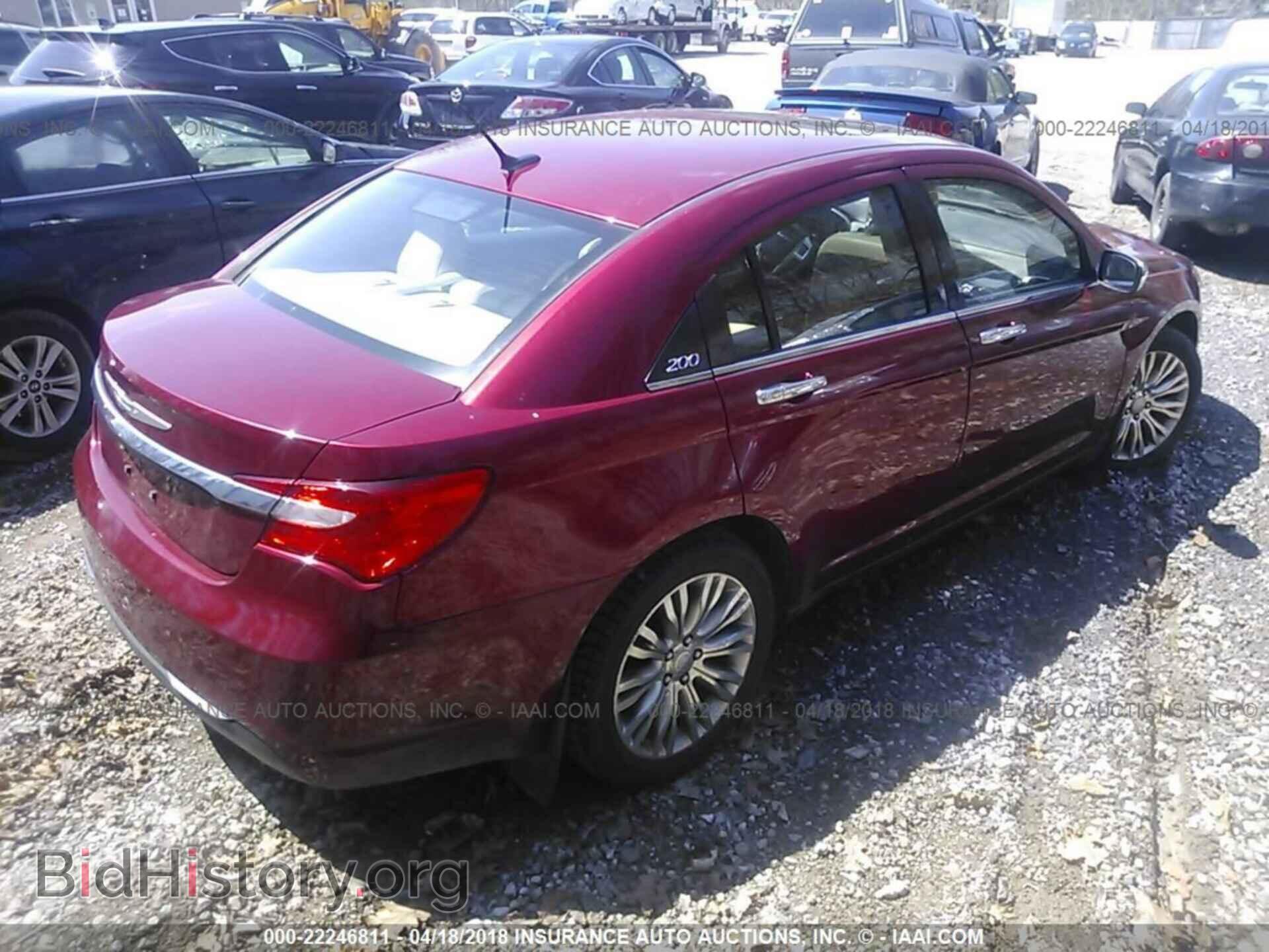 2012 Chrysler 200 - VIN: 1C3CCBCB1CN308254 - Photo 4