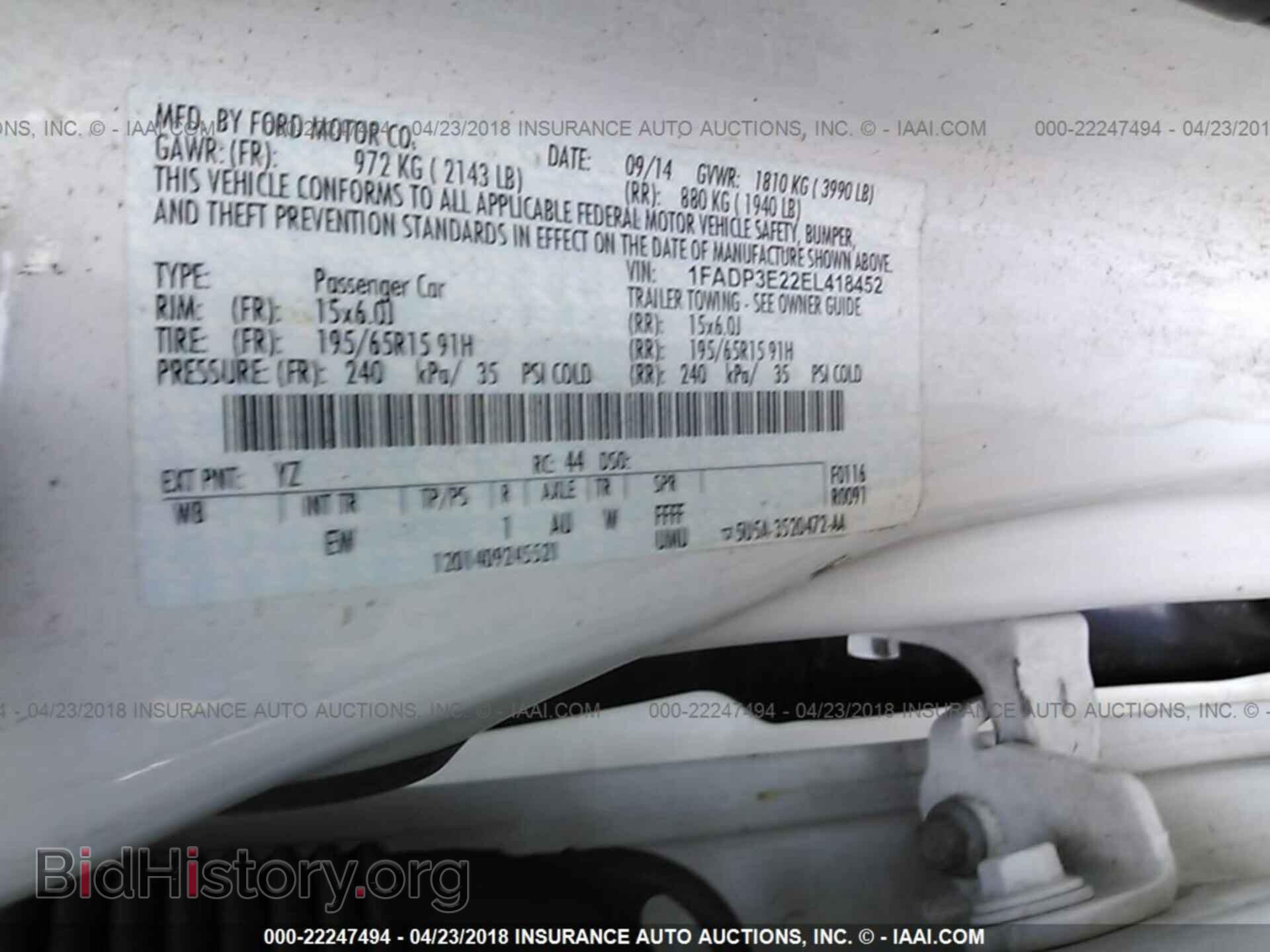 2014 Ford Focus - VIN: 1FADP3E22EL418452 - Photo 9