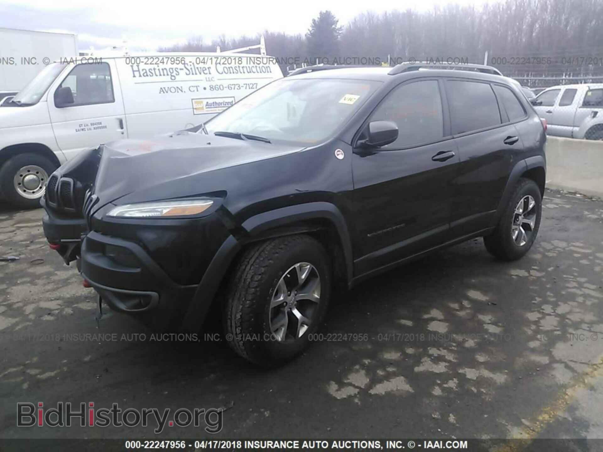 2014 Jeep Cherokee - VIN: 1C4PJMBS9EW242470 - Фото 2