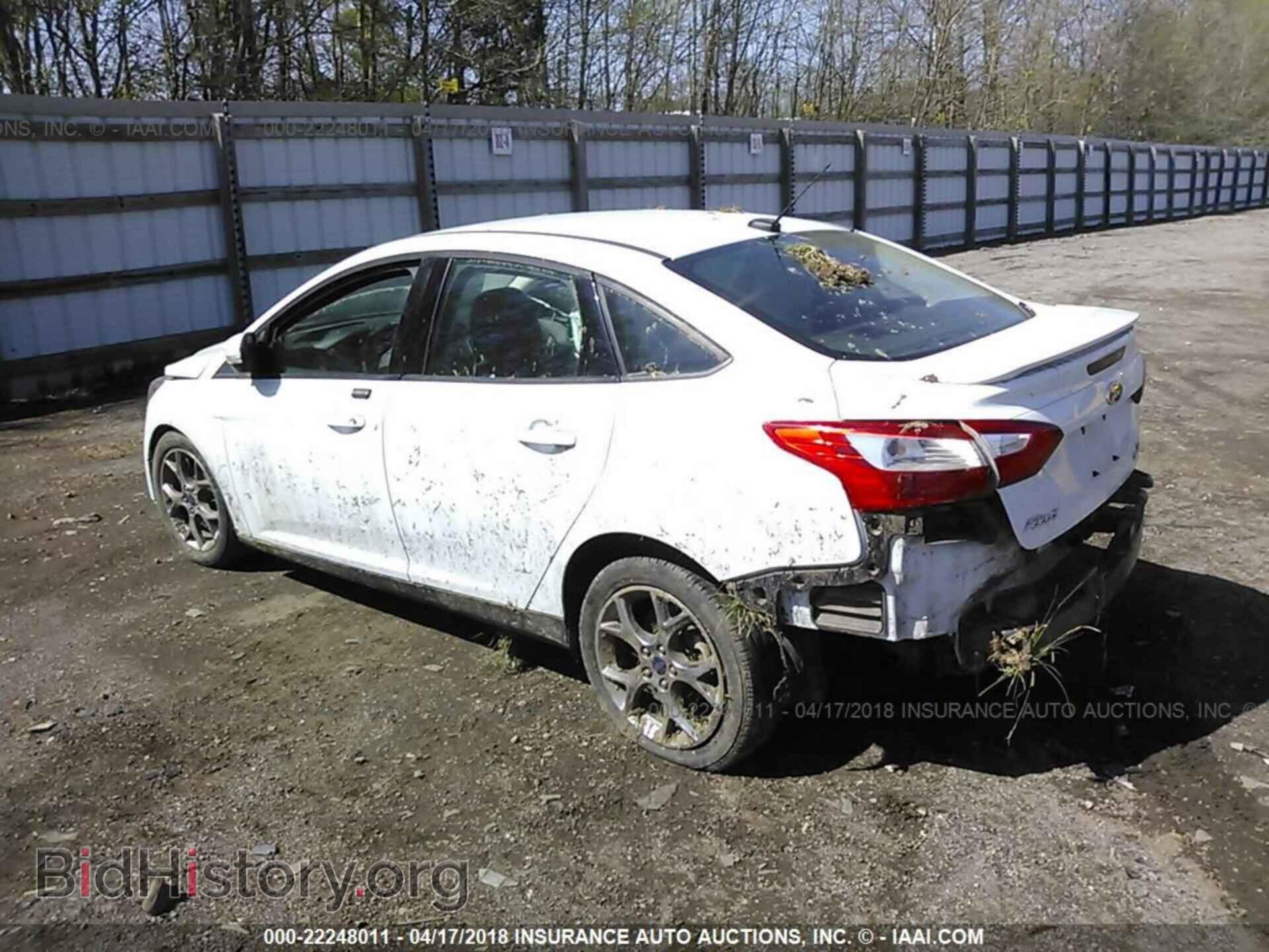 2014 Ford Focus - VIN: 1FADP3F26EL399788 - Photo 3