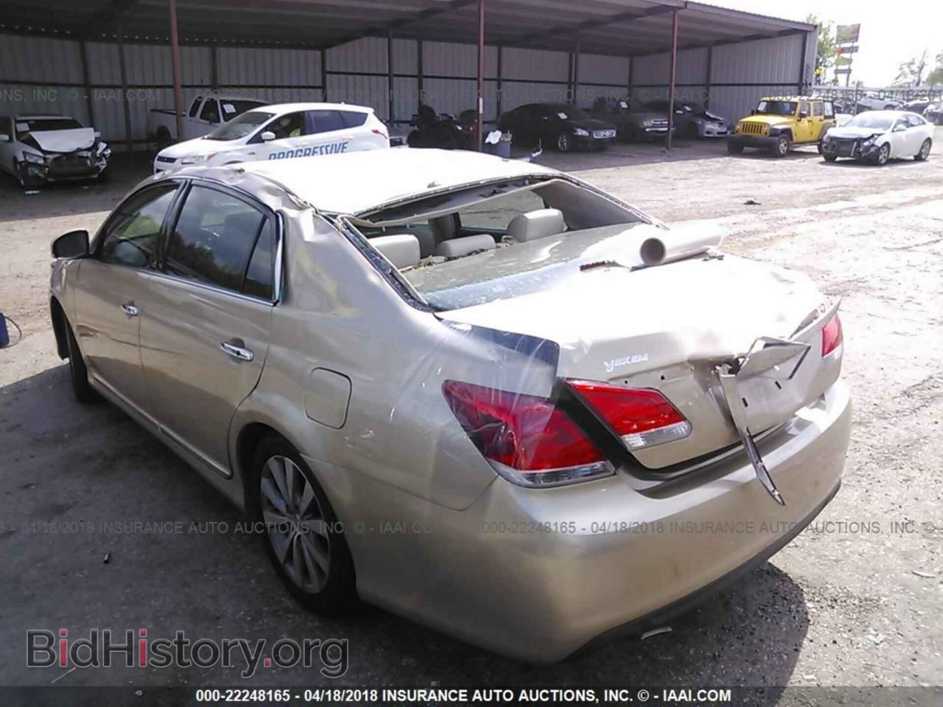 2011 Toyota Avalon - VIN: 4T1BK3DB1BU399556 - Фото 3