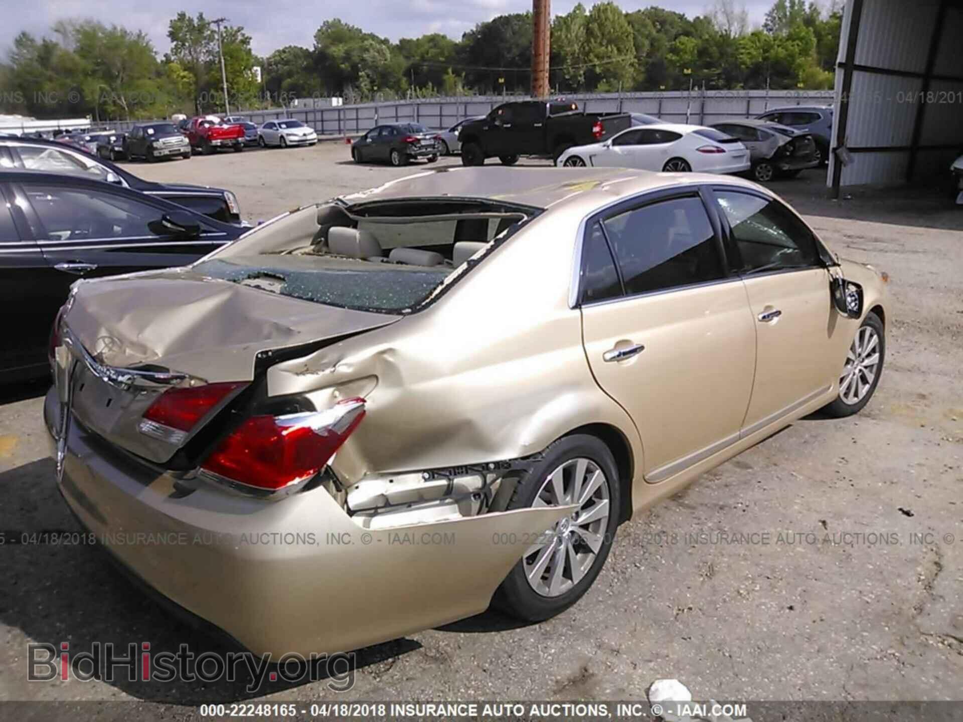 2011 Toyota Avalon - VIN: 4T1BK3DB1BU399556 - Фото 4