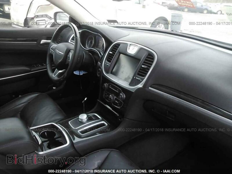 2016 Chrysler 300C (VIN 2C3CCAEG7GH320295) — фото 5 из 10