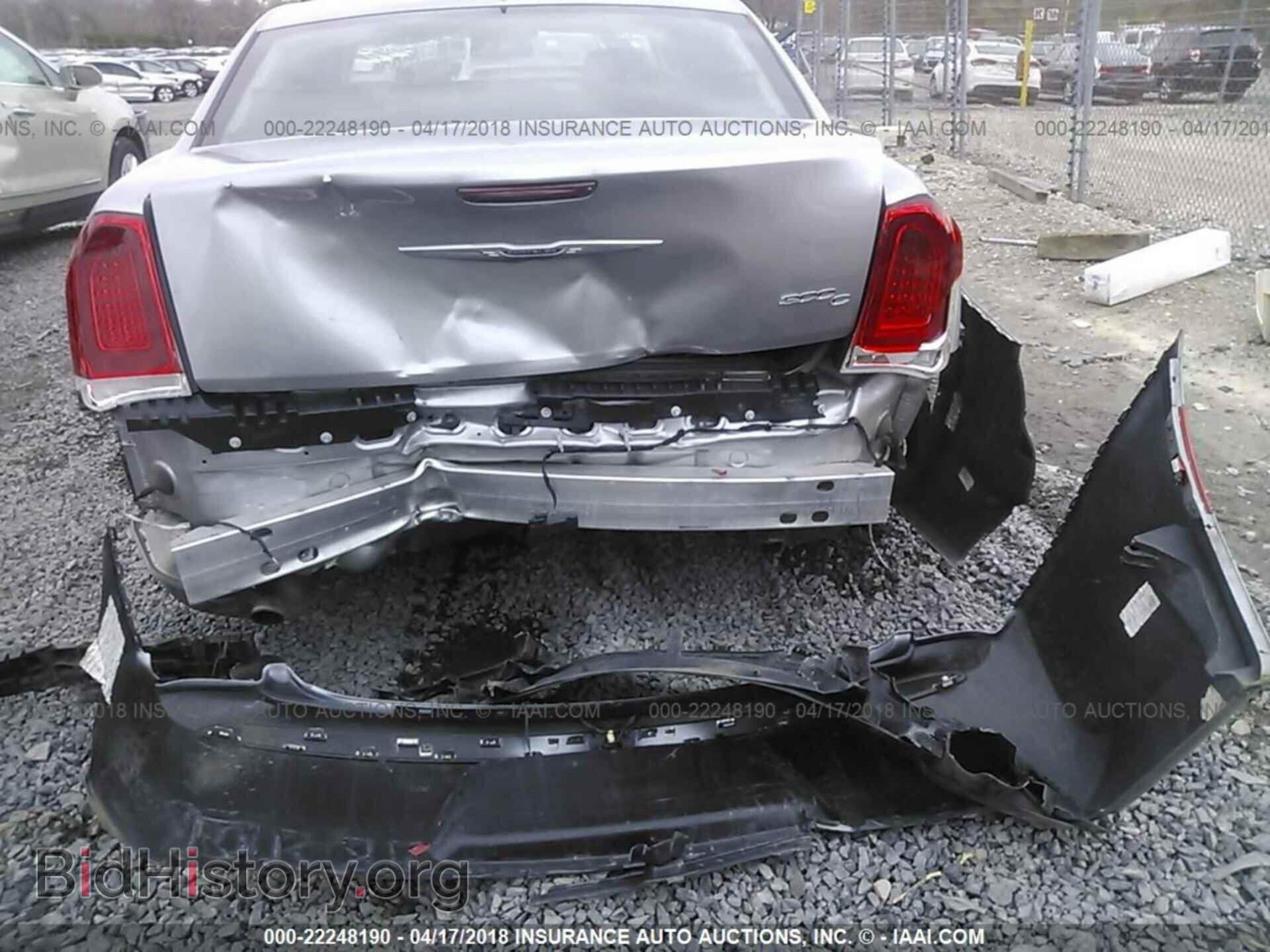 2016 Chrysler 300c - VIN: 2C3CCAEG7GH320295 - Photo 6