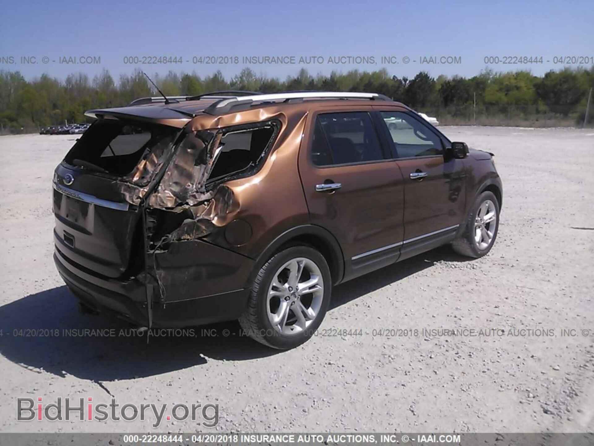 2011 Ford Explorer - VIN: 1FMHK7F86BGA17992 - Photo 4