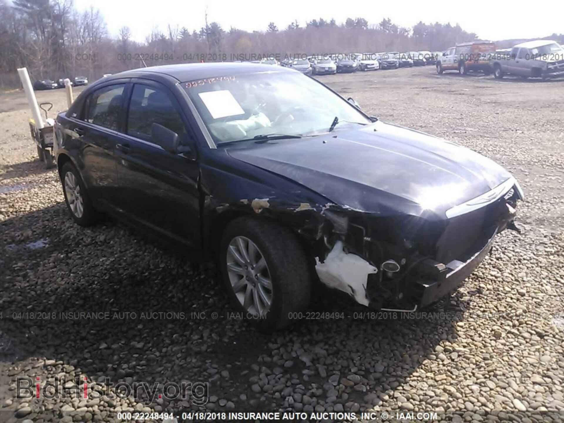 Photo 1C3BC1FB9BN602761 - Chrysler 200 2011