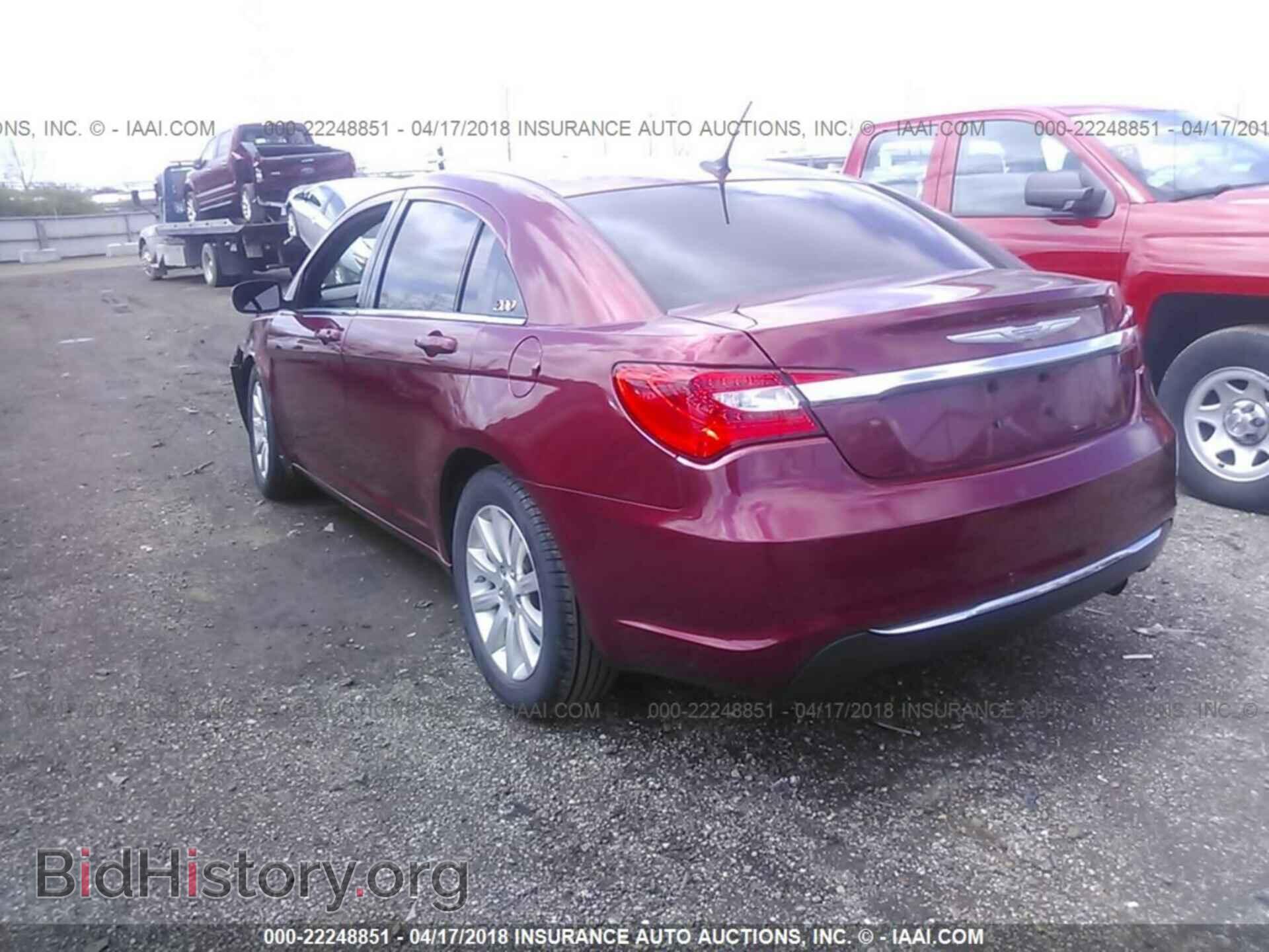 2013 Chrysler 200 - VIN: 1C3CCBBB4DN701748 - Photo 3