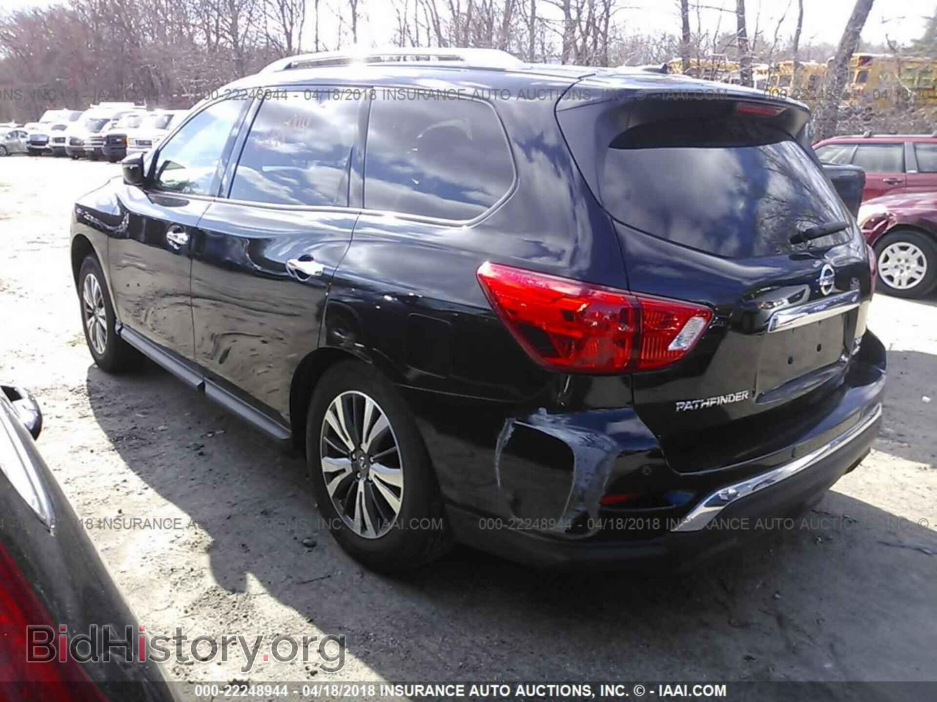 2017 Nissan Pathfinder - VIN: 5N1DR2MM4HC618539 - Фото 3