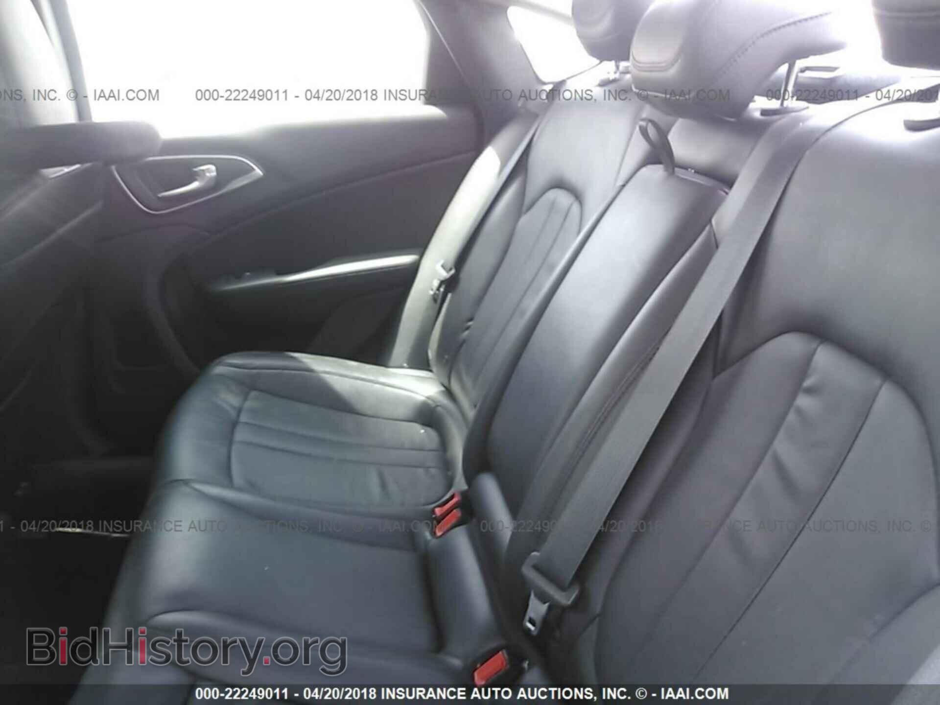 2015 Chrysler 200 - VIN: 1C3CCCCB2FN558130 - Photo 8
