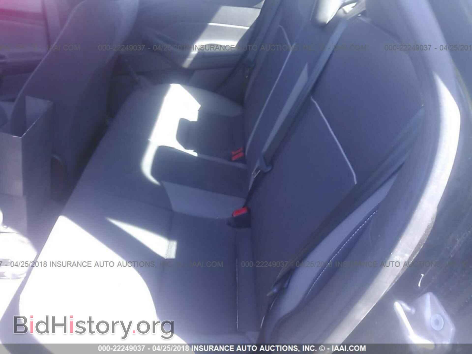 2012 Ford Focus - VIN: 1FAHP3E23CL419172 - Photo 8