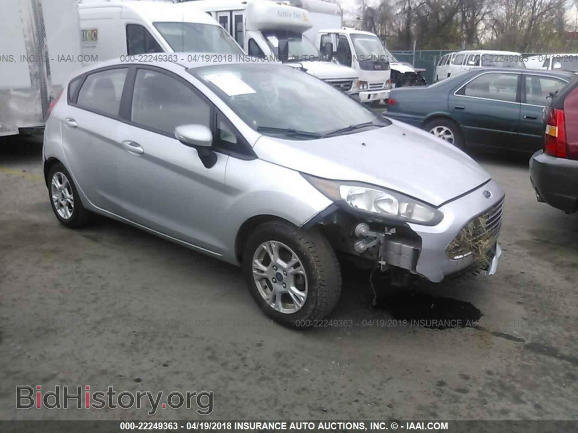 Photo 3FADP4EJ8EM114747 - Ford Fiesta 2014