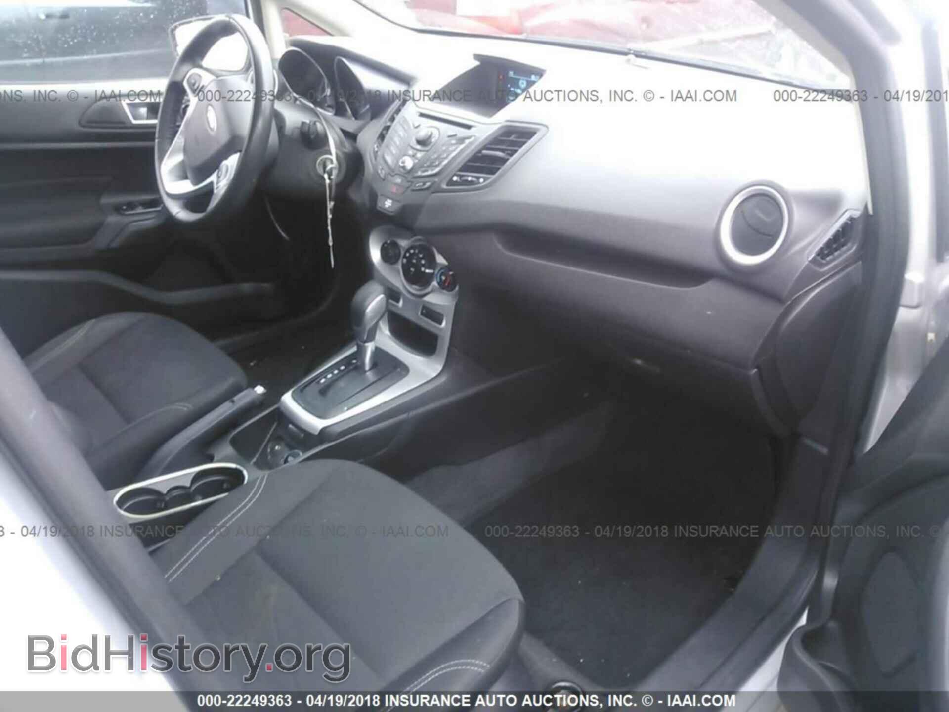2014 Ford Fiesta - VIN: 3FADP4EJ8EM114747 - Фото 5