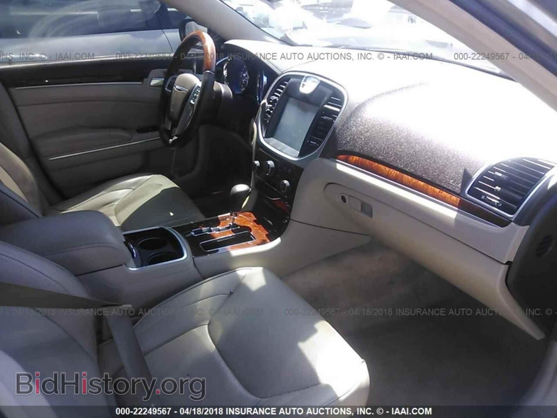 2011 Chrysler 300c - VIN: 2C3CA6CT6BH599332 - Фото 5