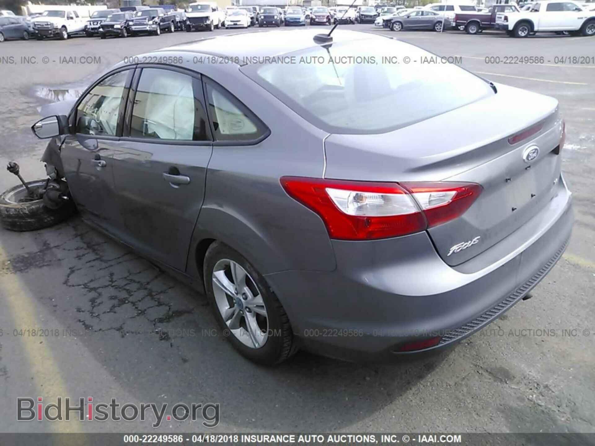 2013 Ford Focus - VIN: 1FADP3F29DL227303 - Фото 3
