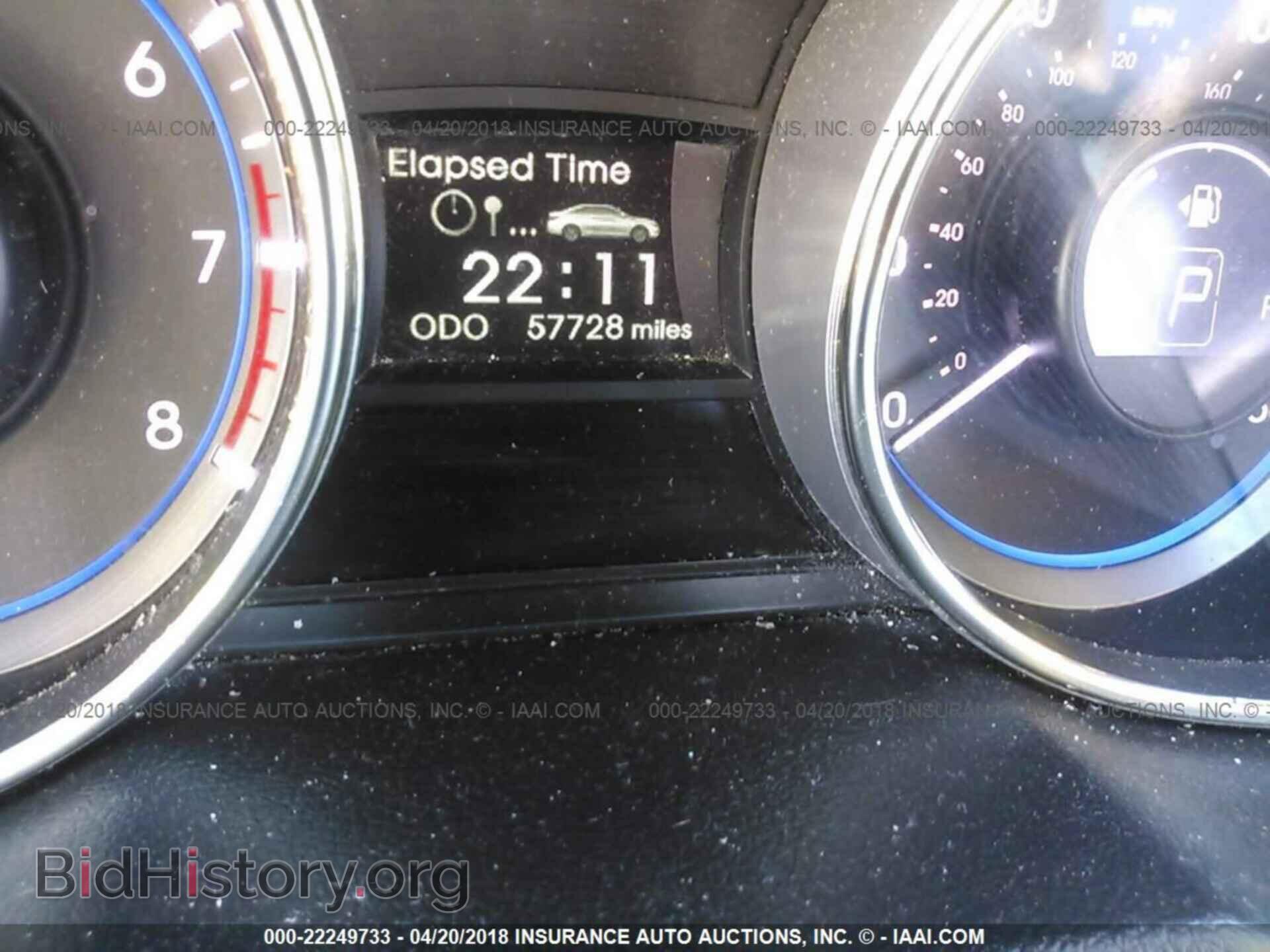 2012 Hyundai Sonata - VIN: 5NPEB4AC3CH352755 - Photo 7