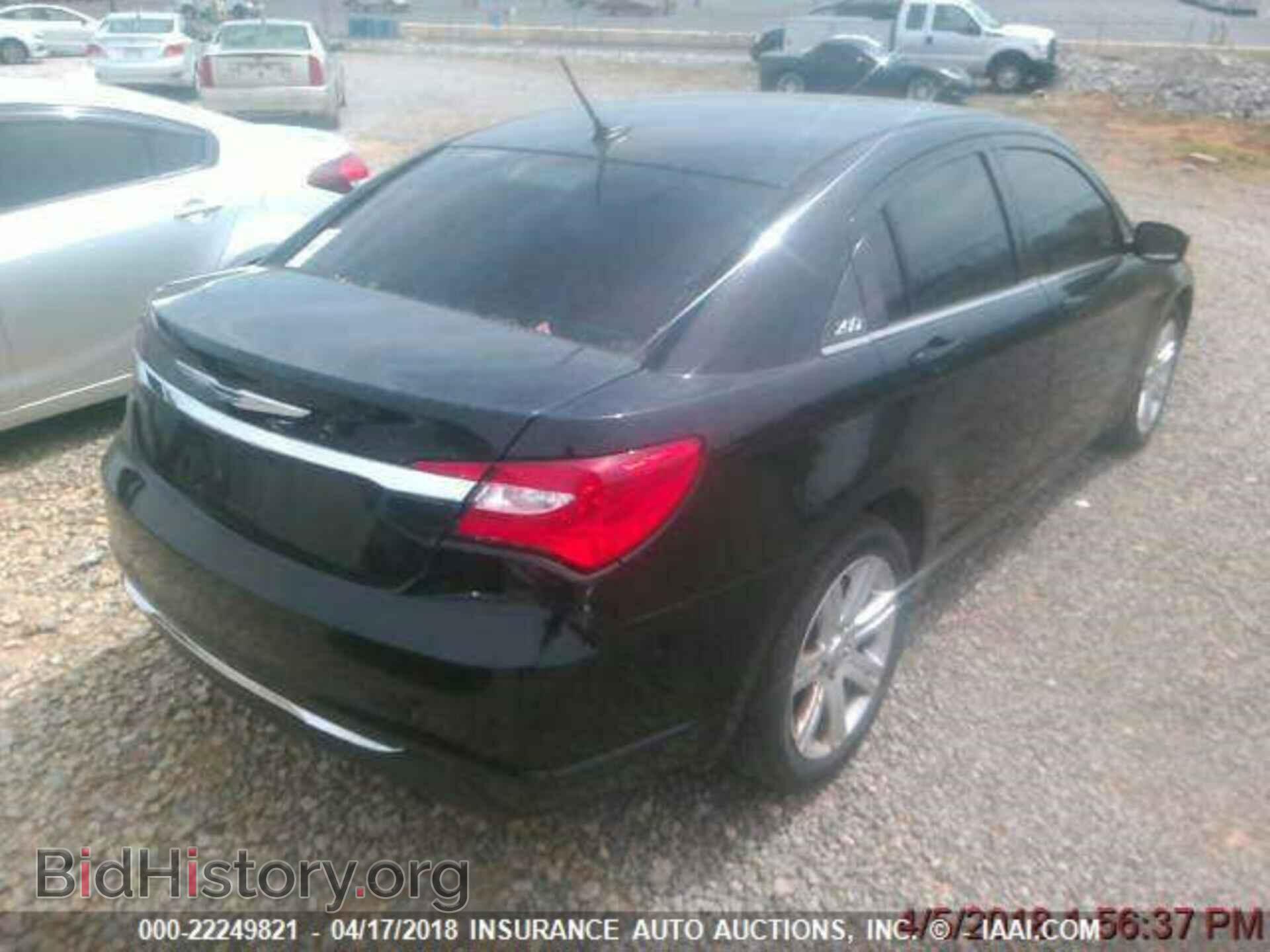 Photo 1C3CCBAB8DN671171 - Chrysler 200 2013