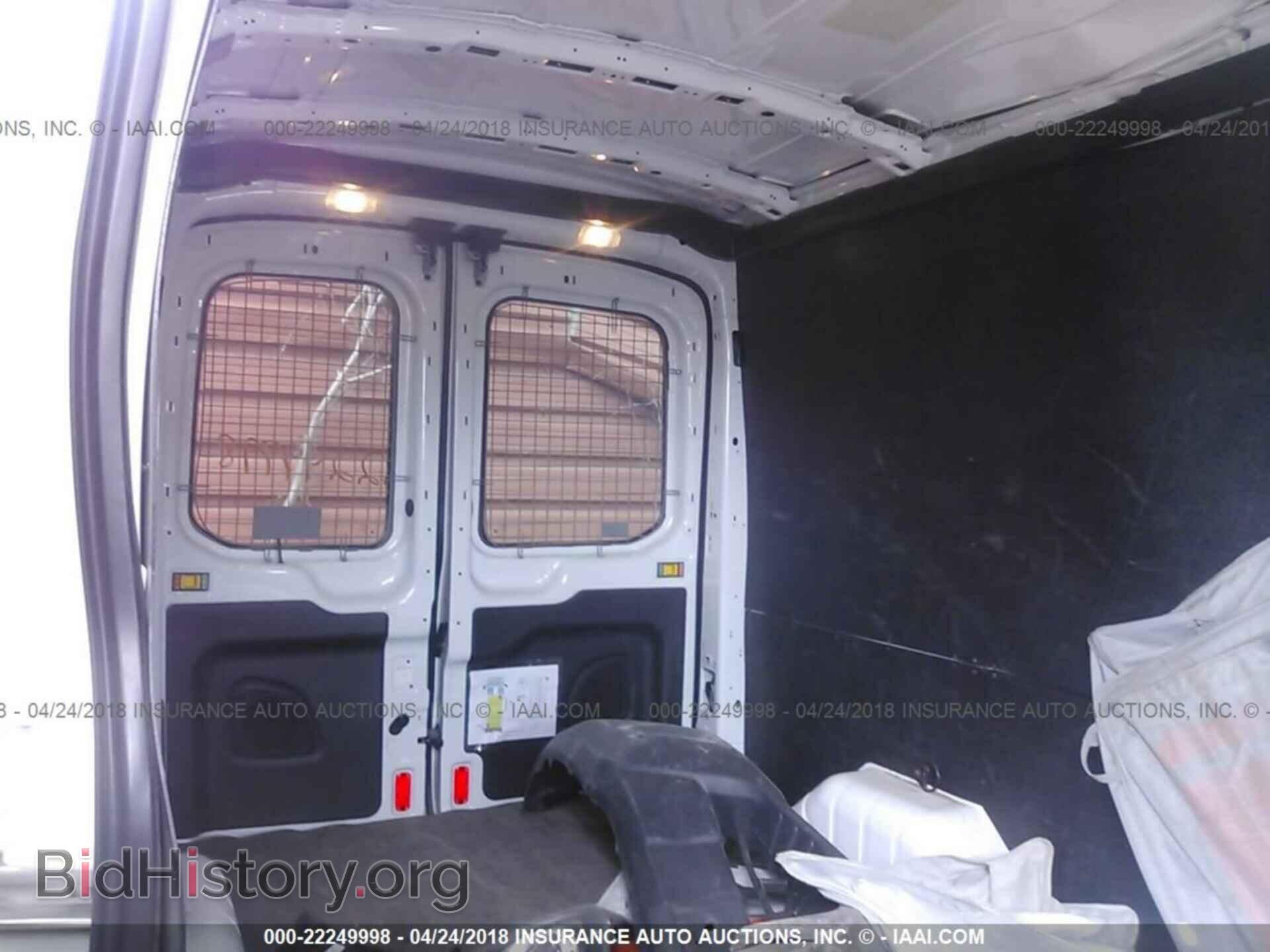 2016 Ford Transit - VIN: 1FTYR2CG1GKA73325 - Photo 8