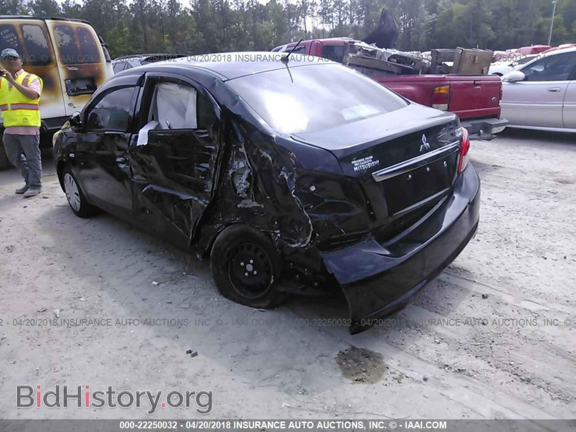 2017 Mitsubishi Mirage - VIN: ML32F3FJ9HHF13842 - Фото 3