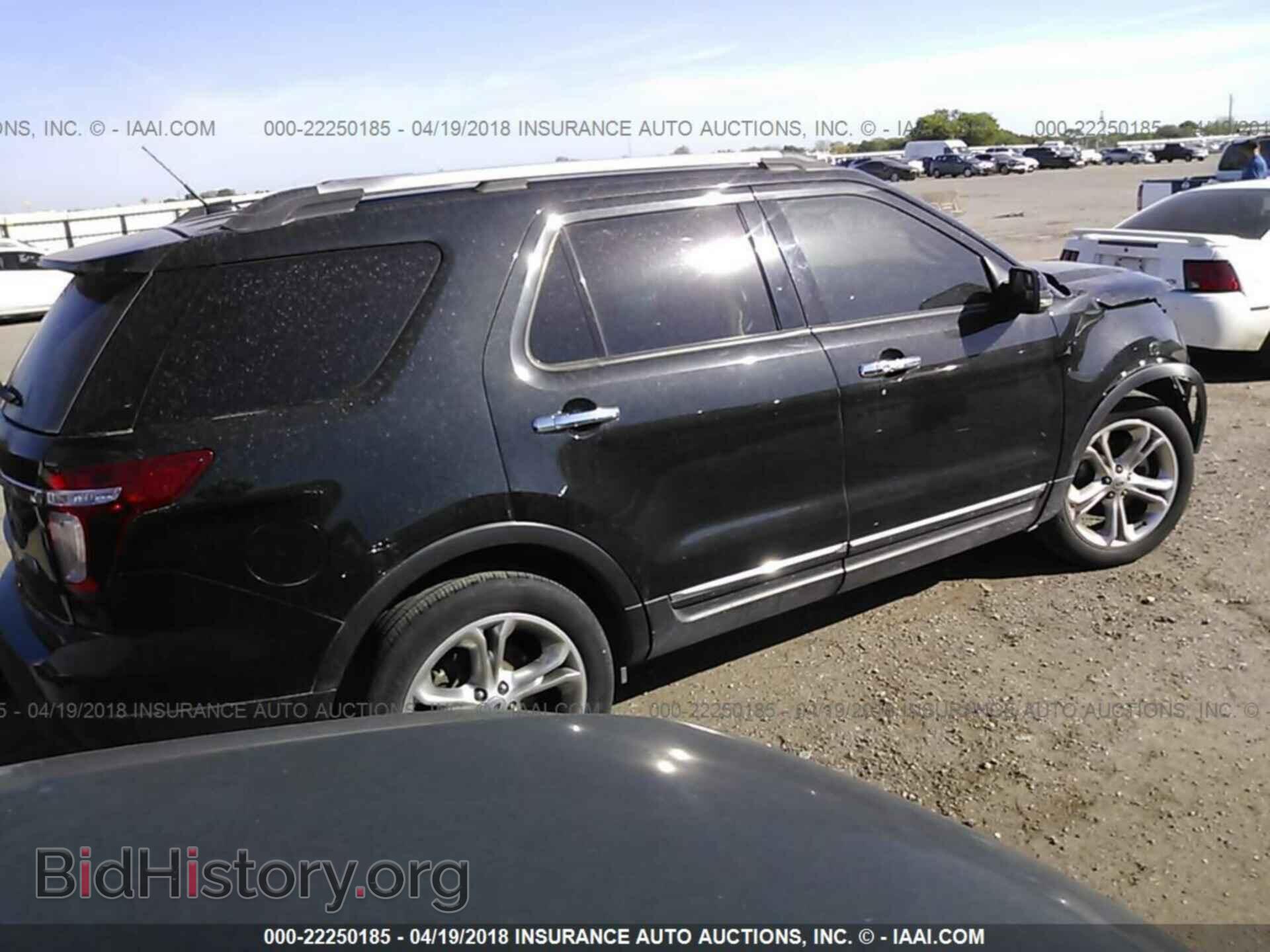2011 Ford Explorer - VIN: 1FMHK7F89BGA31921 - Фото 4