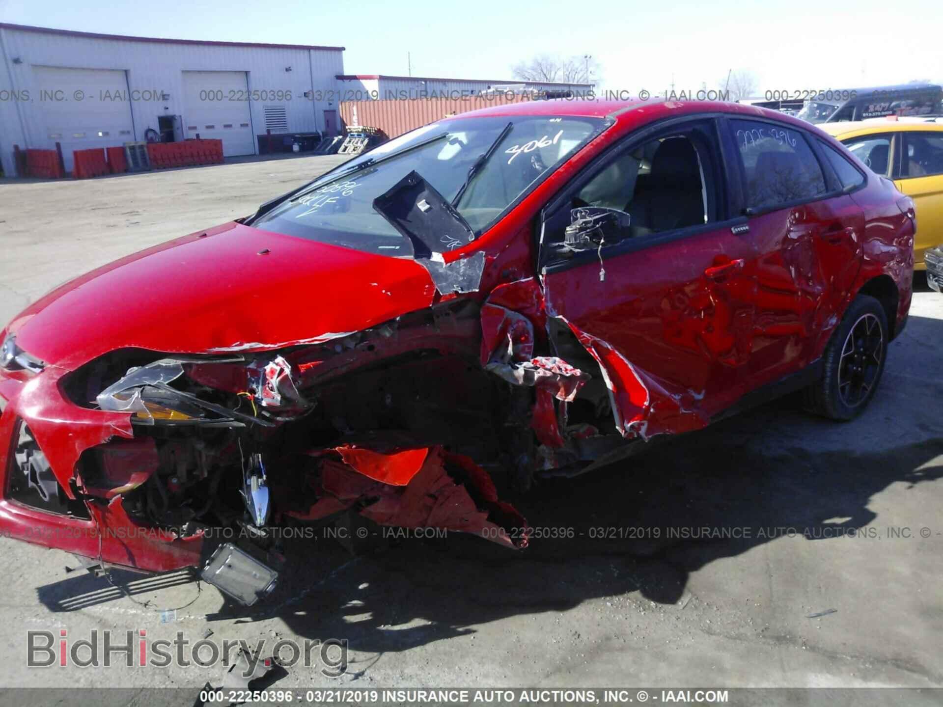 2014 FORD FOCUS - VIN: 1FADP3F22EL209159 - Photo 2