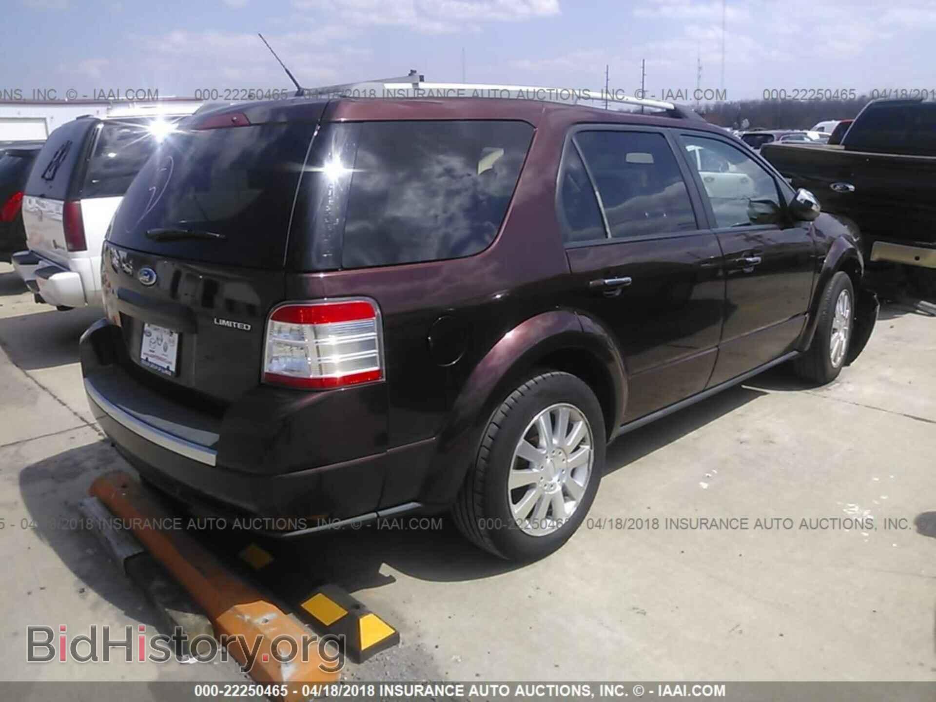 2009 FORD TAURUS X - VIN: 1FMDK03W29GA03977 - Фото 4