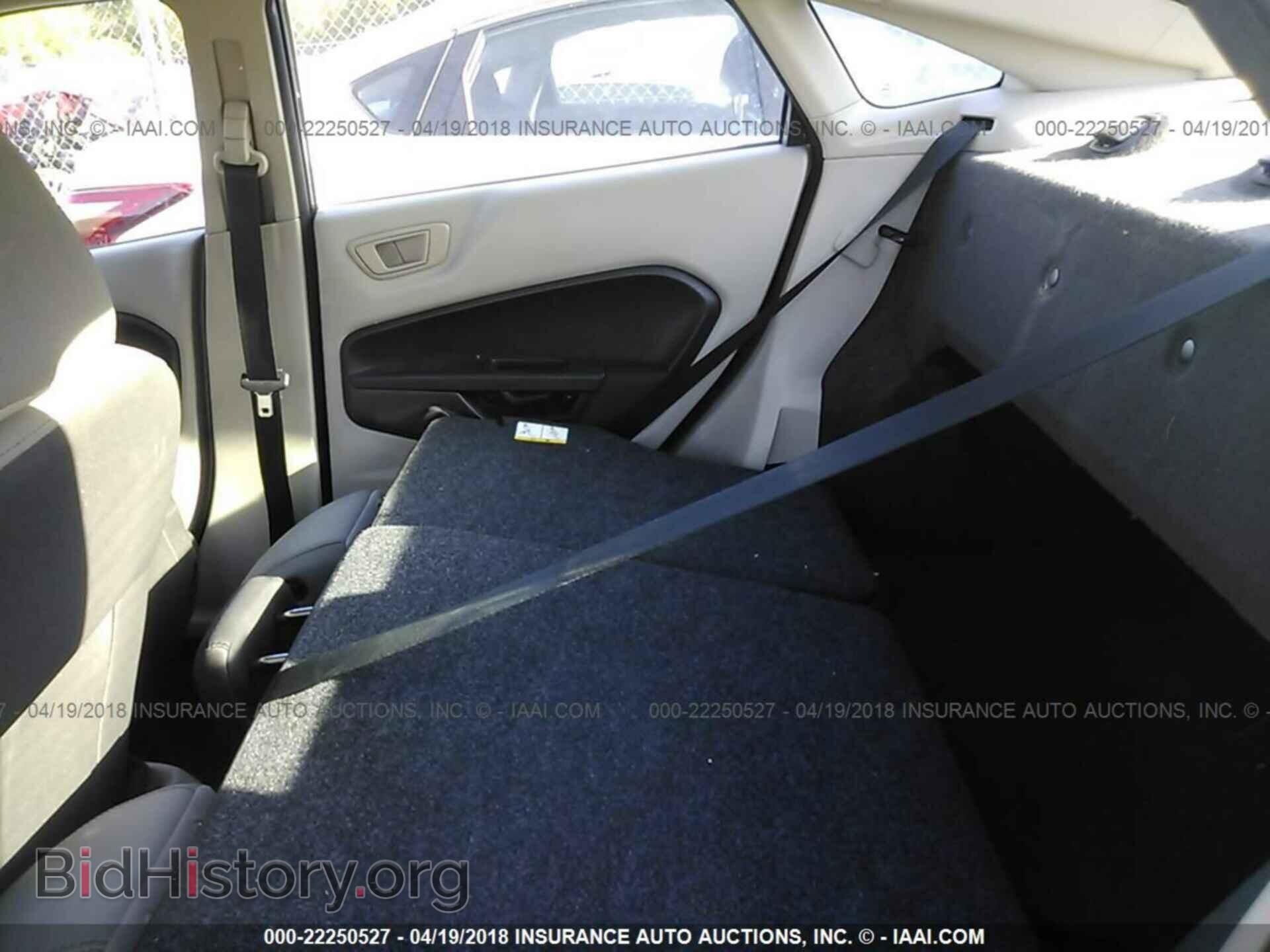 2013 Ford Fiesta - VIN: 3FADP4AJ4DM171015 - Фото 8