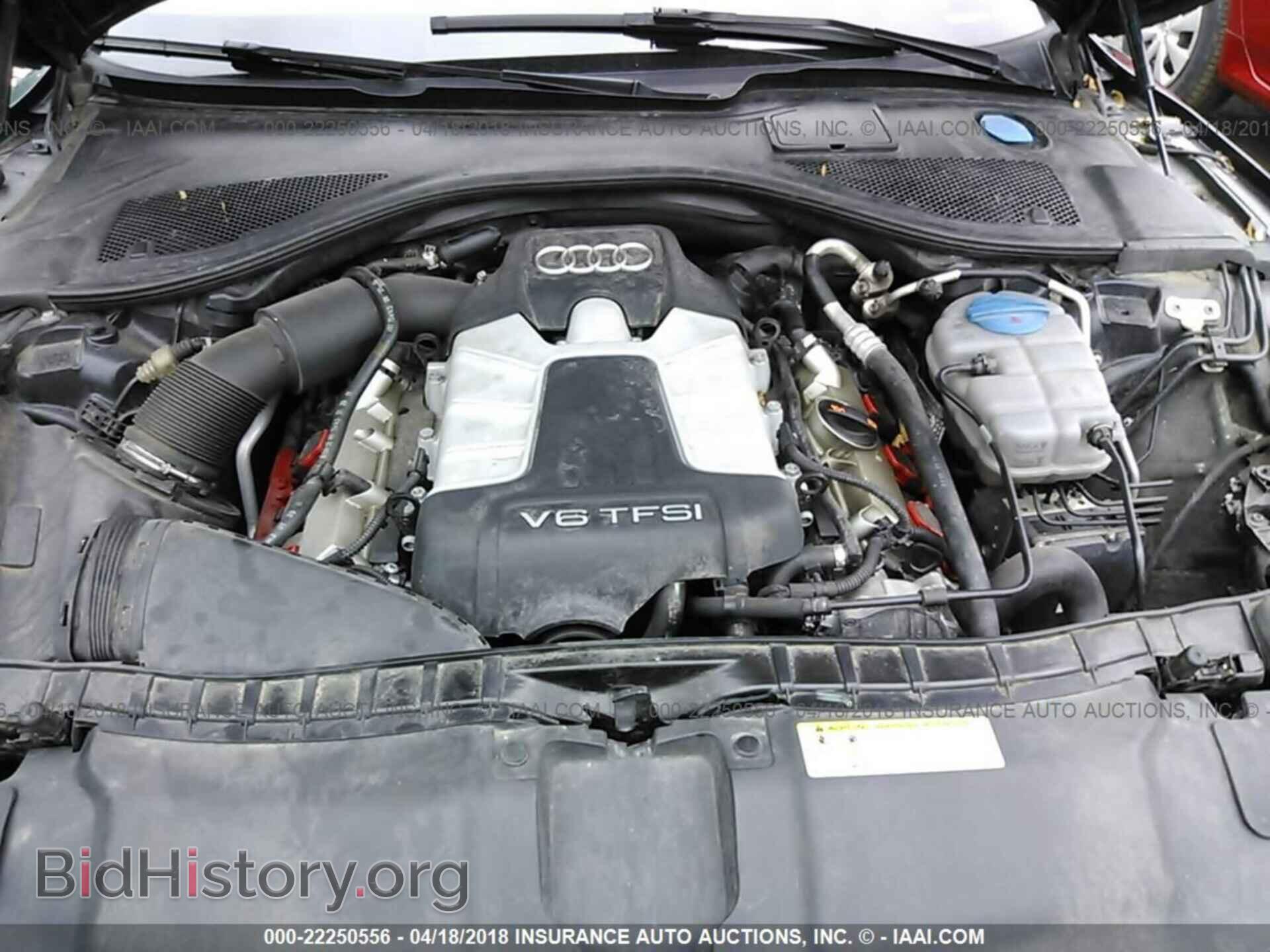 2012 Audi A7 - VIN: WAUYGAFC7CN051179 - Фото 10