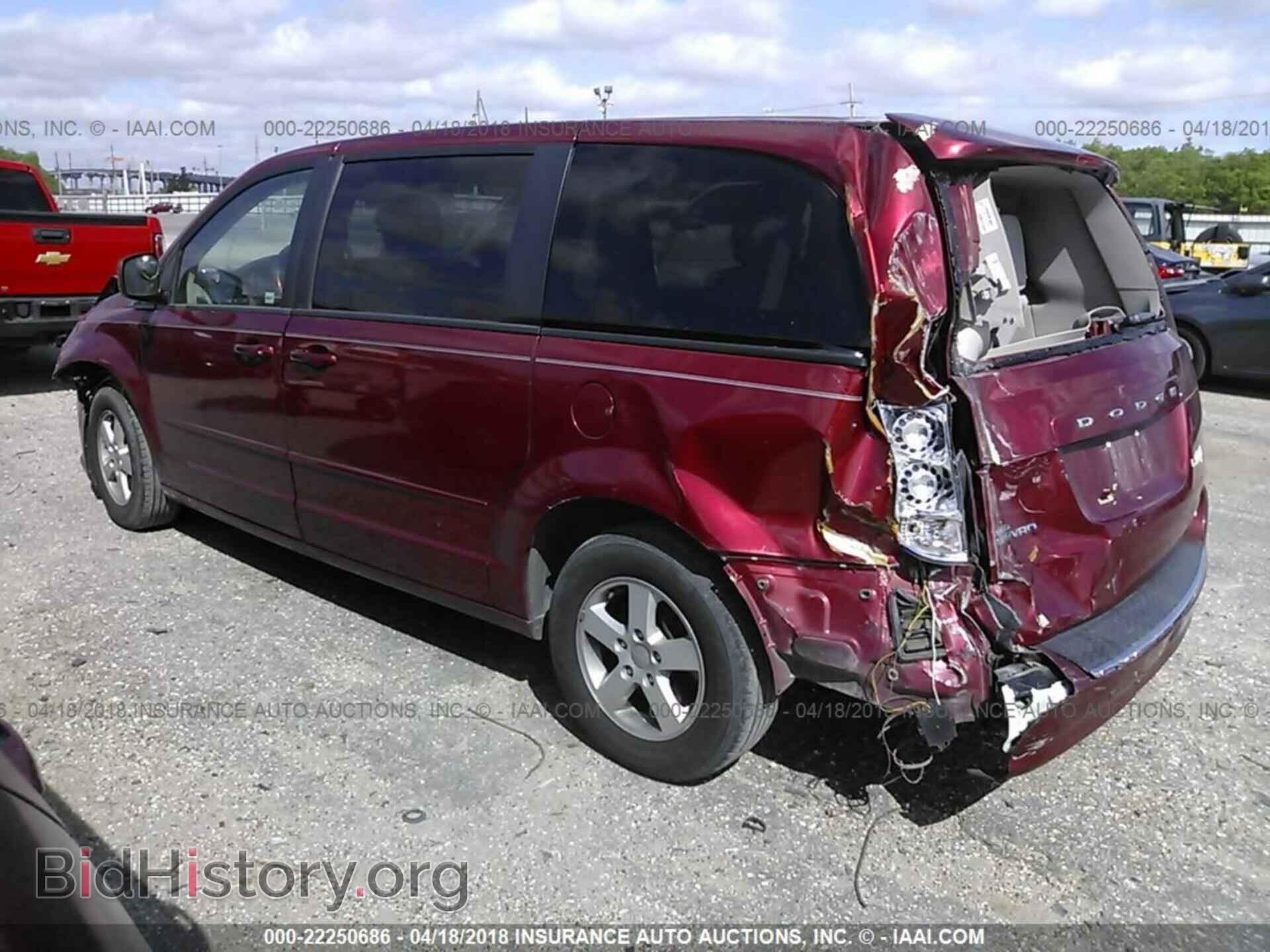 2011 DODGE GRAND CARAVAN - VIN: 2D4RN3DG2BR637887 - Фото 3