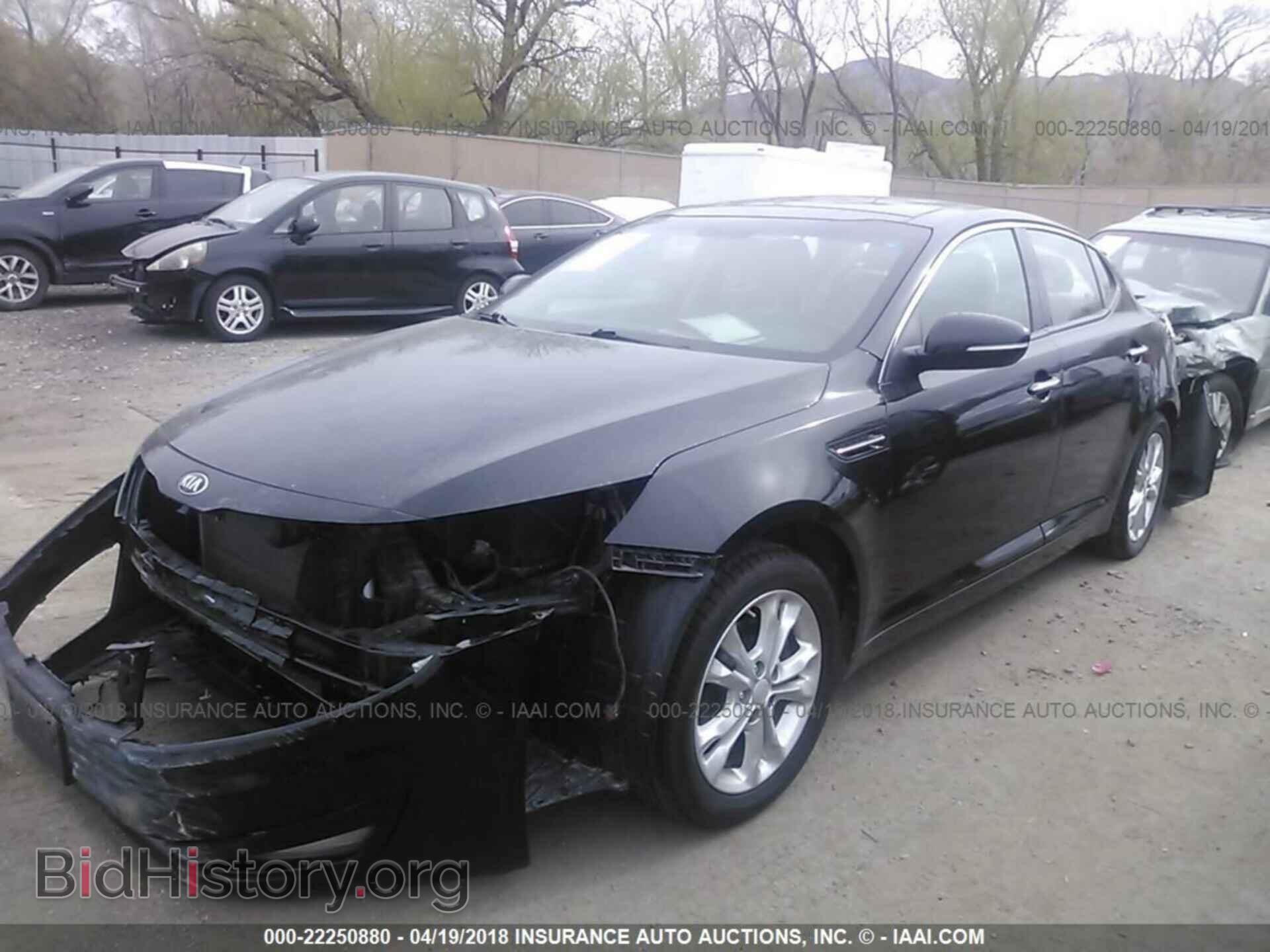 2013 Kia Optima - VIN: 5XXGN4A75DG167221 - Photo 2
