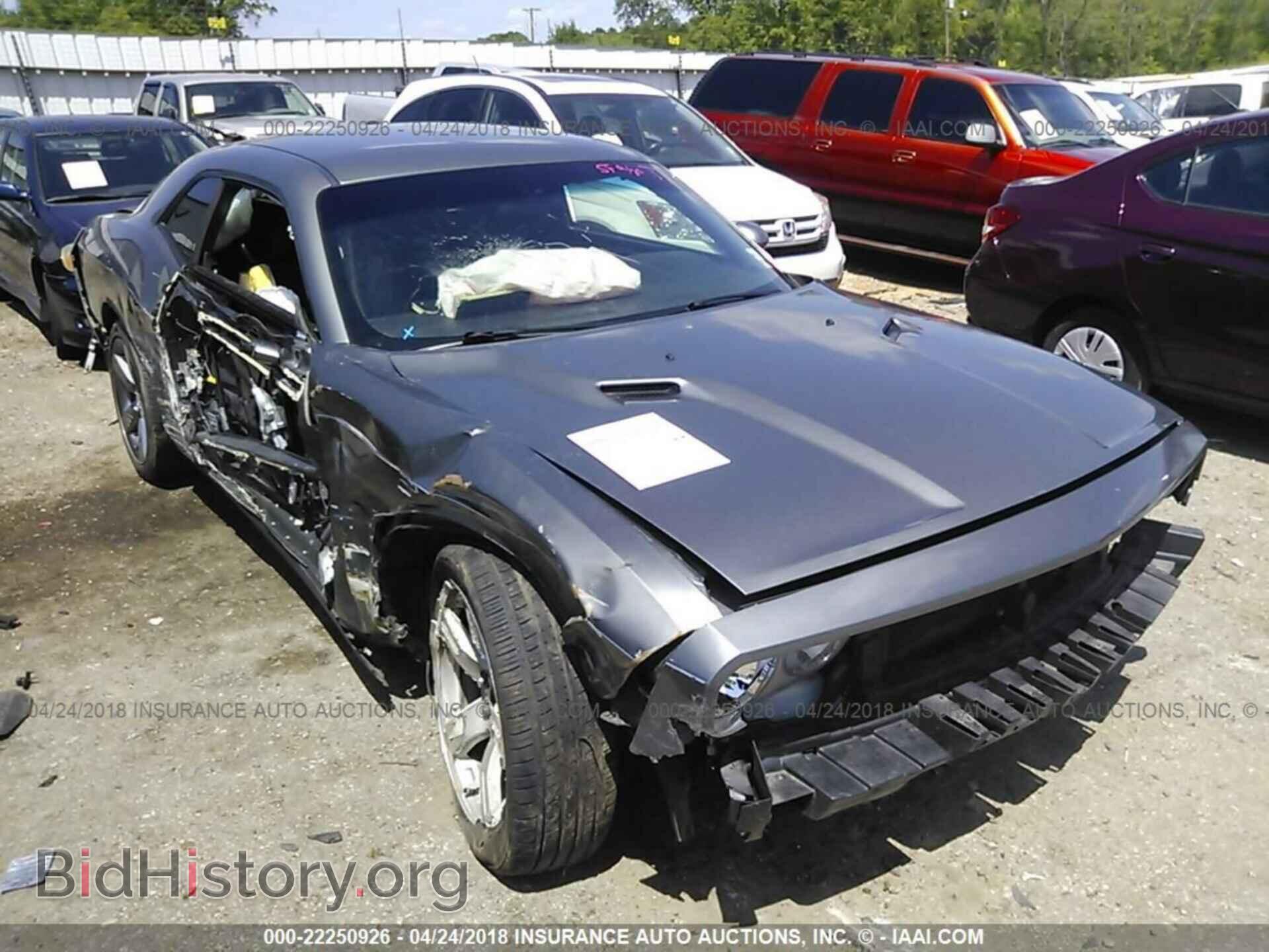 Фотография 2B3CJ4DG9BH565792 - Dodge Challenger 2011