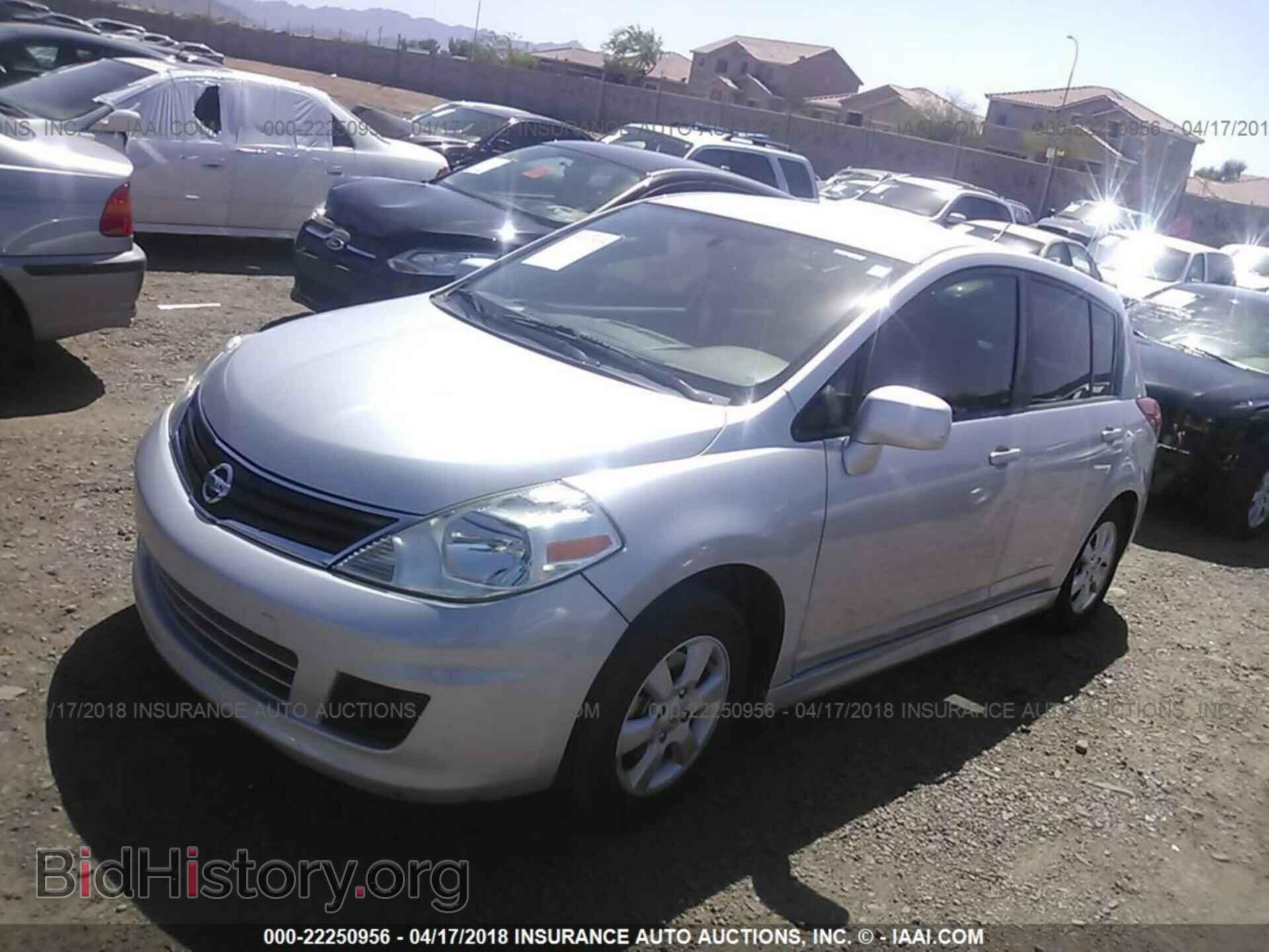 2011 Nissan Versa - VIN: 3N1BC1CP5BL517771 - Фото 2