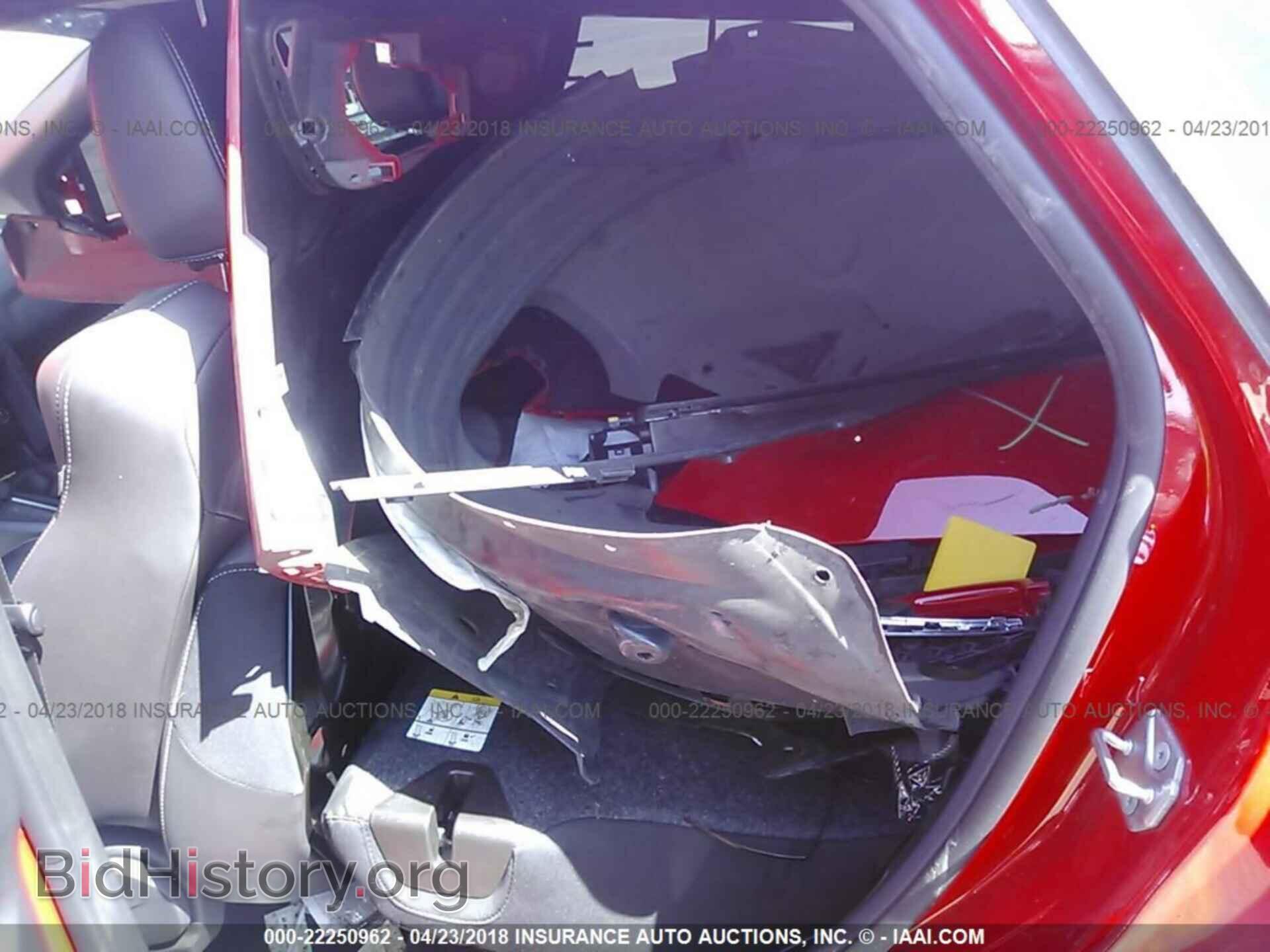 2016 Ford Focus - VIN: 1FADP3L9XGL401949 - Photo 8