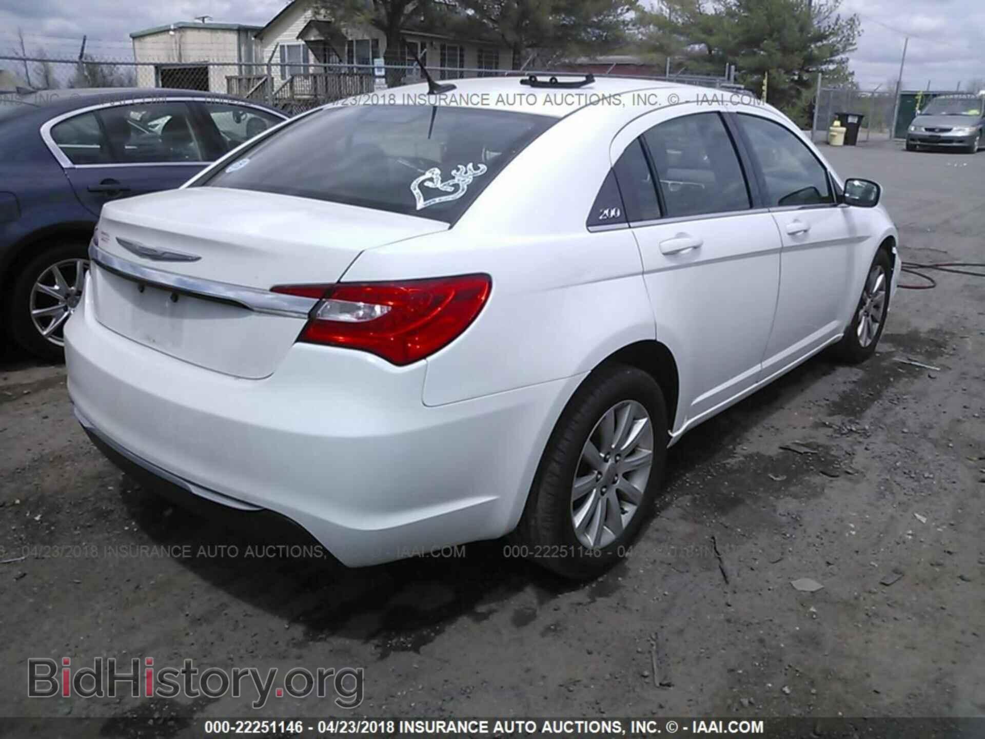 2012 Chrysler 200 - VIN: 1C3CCBBB4CN126842 - Photo 4