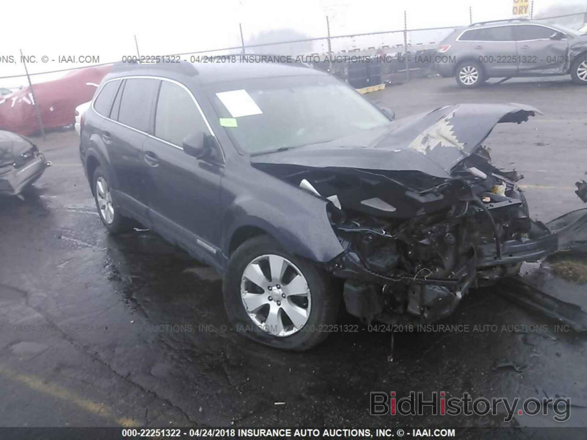 Photo 4S4BRBFC8B3336861 - Subaru Outback 2011