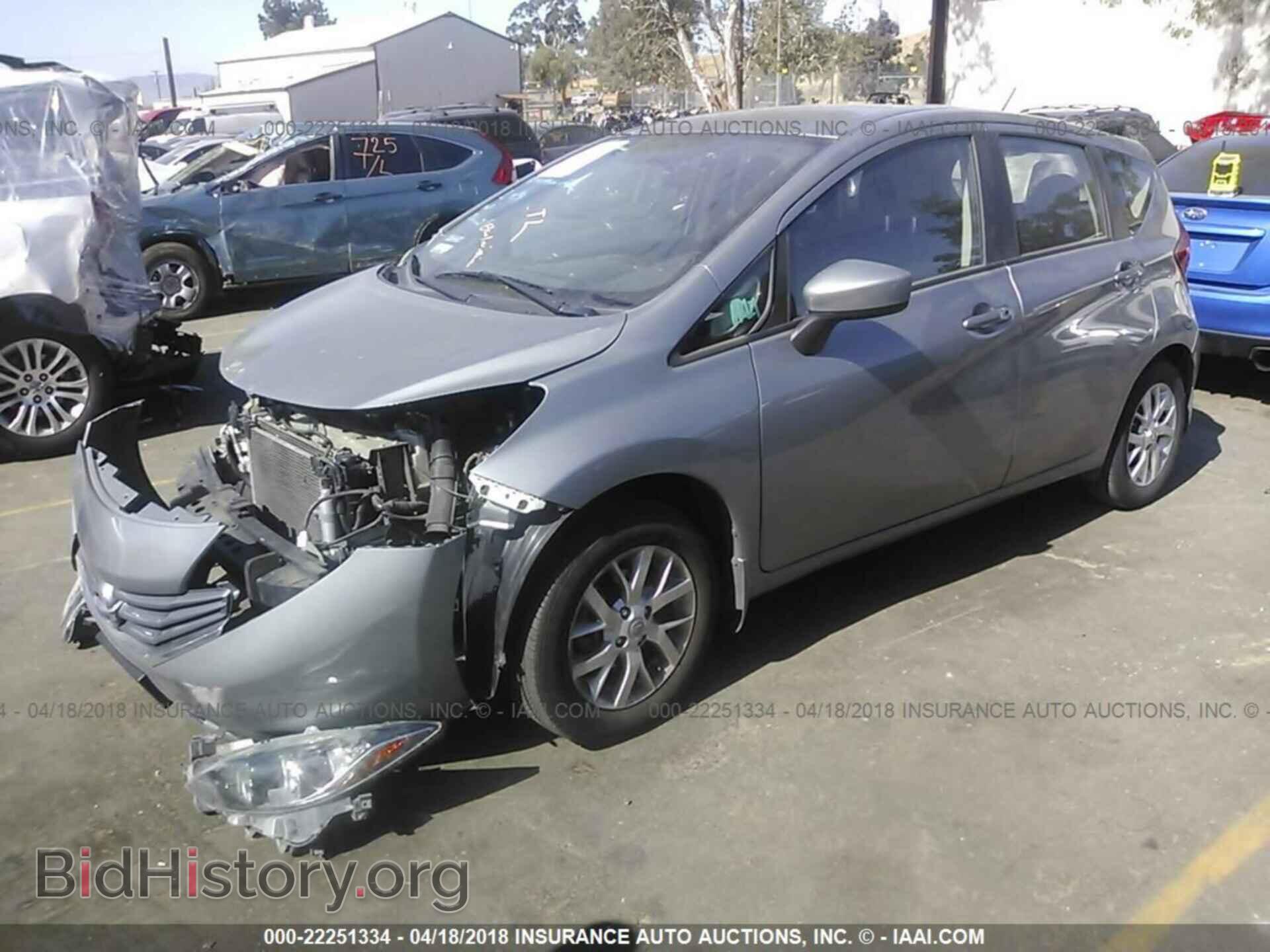 2015 Nissan Versa note - VIN: 3N1CE2CP0FL433562 - Фото 2