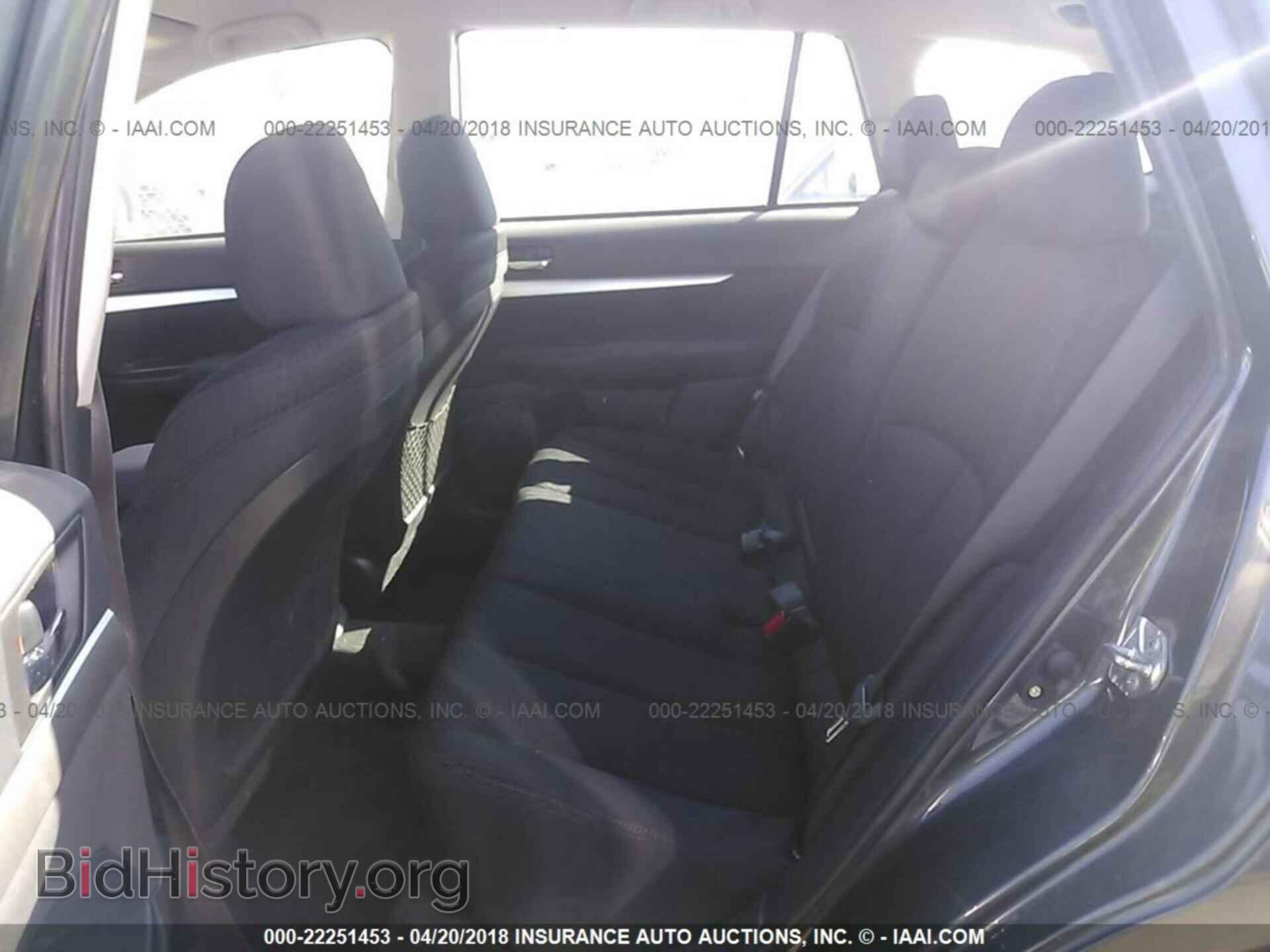 2011 Subaru Outback - VIN: 4S4BRBAC4B3368391 - Фото 8