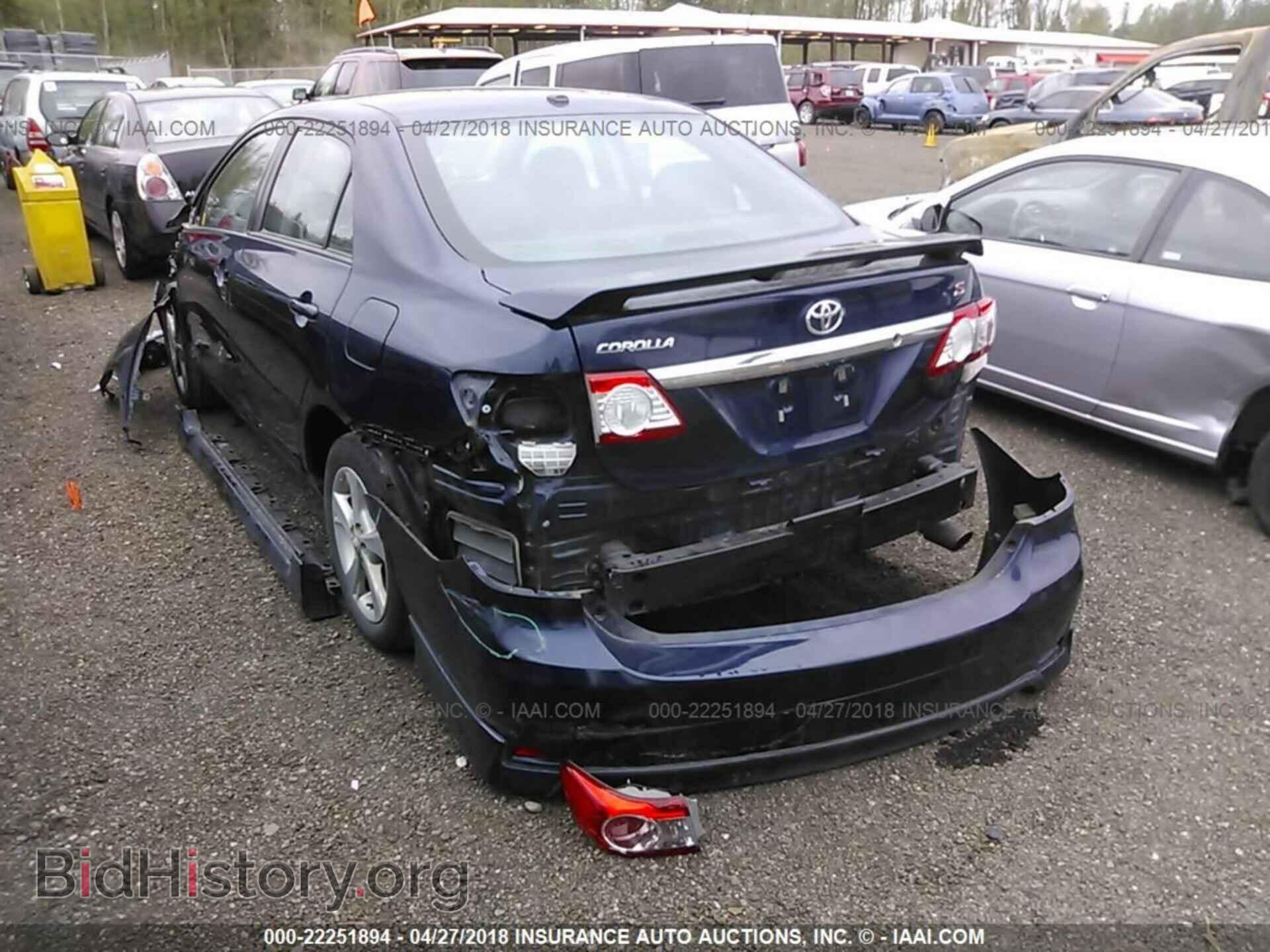 2011 Toyota Corolla - VIN: 2T1BU4EE5BC732075 - Photo 3