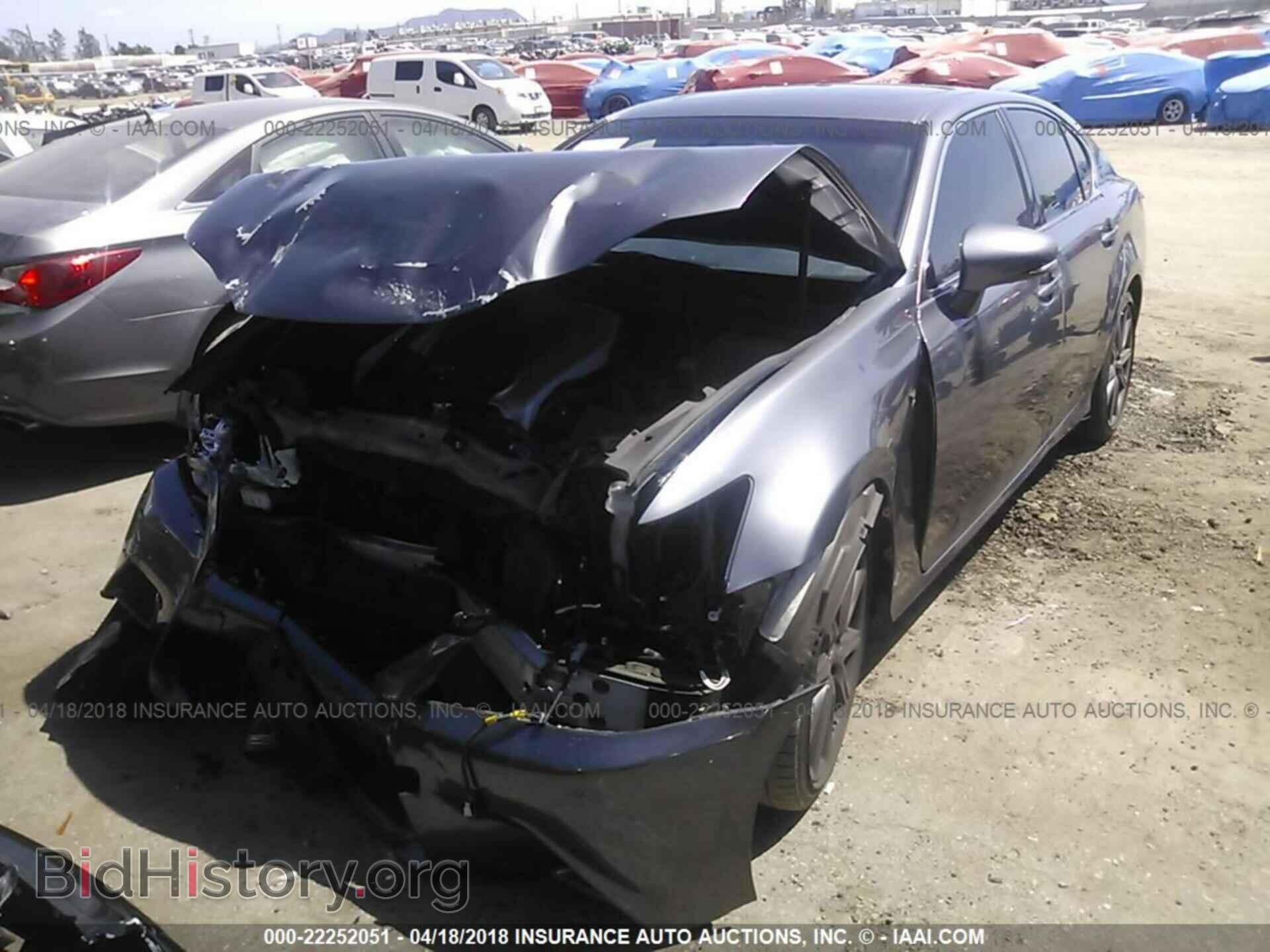 2015 Lexus Gs - VIN: JTHBE1BL2FA014376 - Photo 2