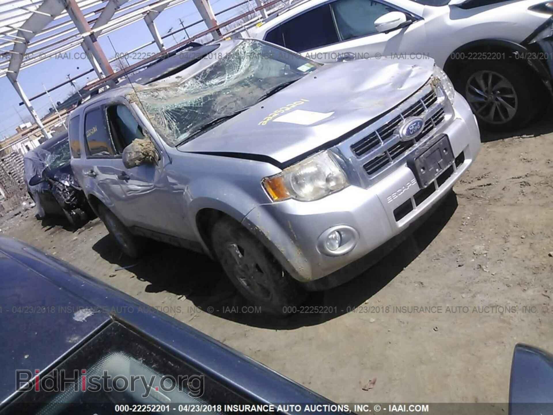 Фотография 1FMCU9D72CKA13446 - Ford Escape 2012