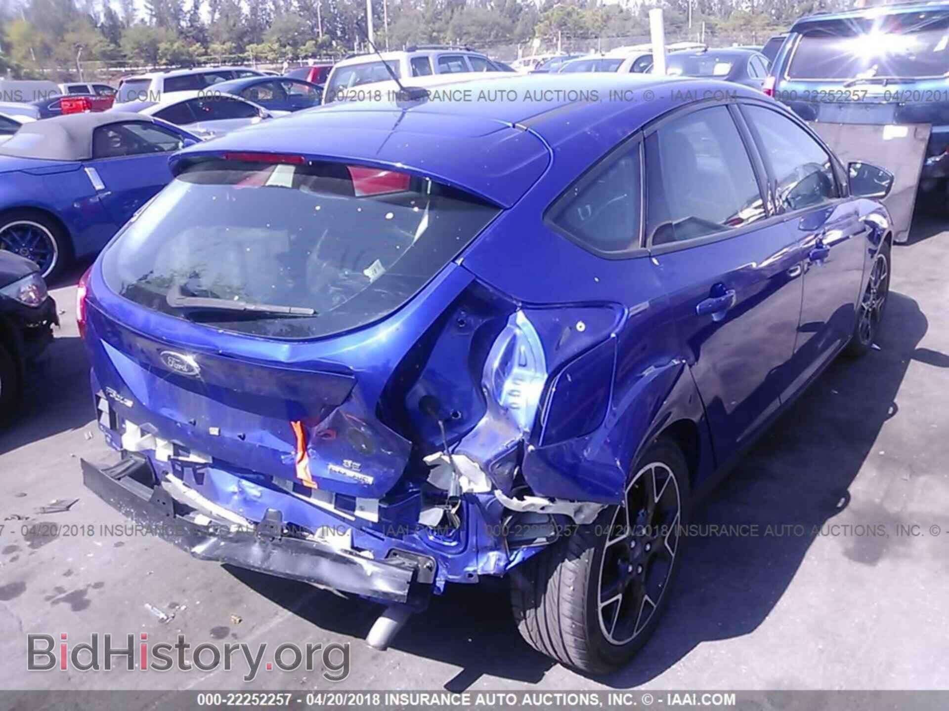 2014 Ford Focus - VIN: 1FADP3K22EL203674 - Фото 4