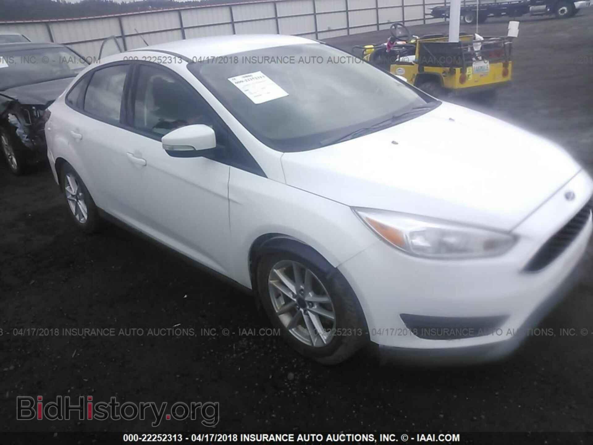 Photo 1FADP3F23HL206839 - Ford Focus 2017